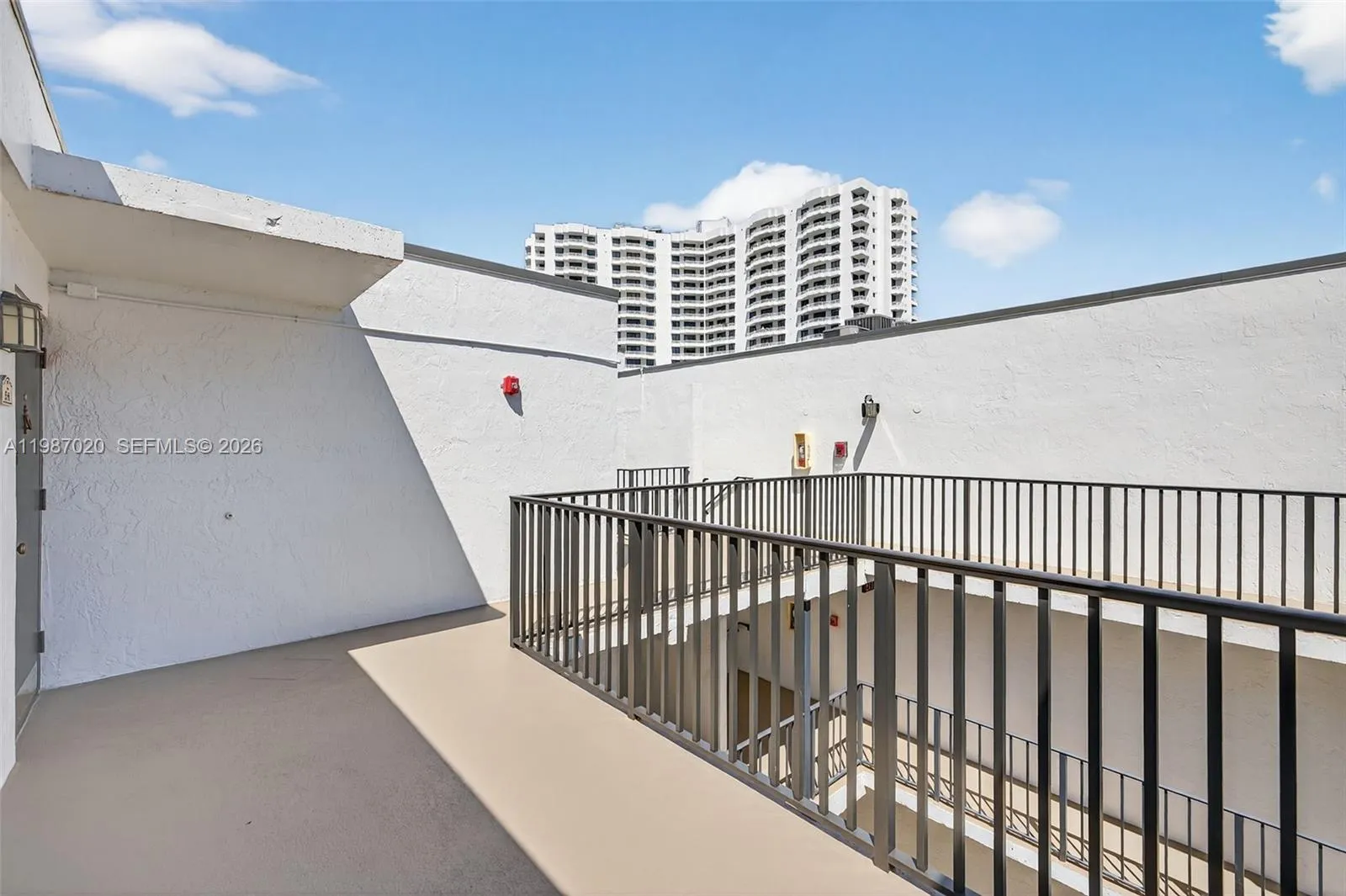 3350 Ne 192nd St 5h-b, Aventura, Florida 33180, Aventura, Florida 33180, 3 Bedrooms Bedrooms, ,2 BathroomsBathrooms,Residential,For Sale,3350 Ne 192nd St 5h-b, Aventura, Florida 33180,A11987020