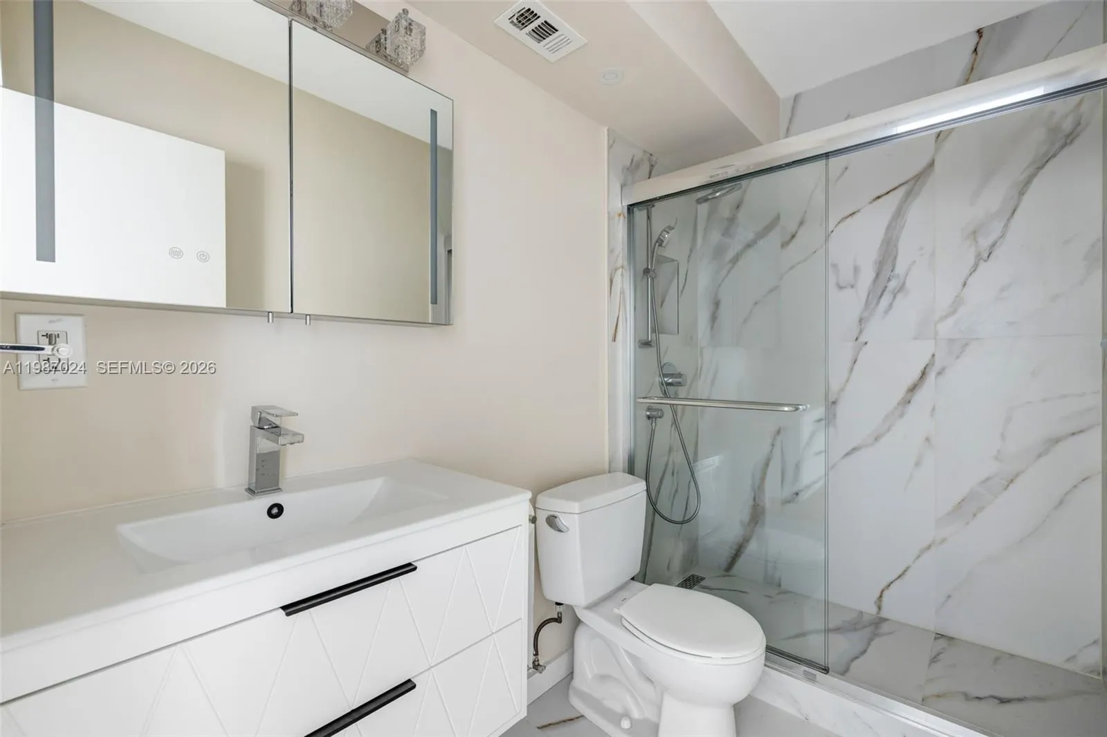 3660 Ne 166th St 104, North Miami Beach, Florida 3, North Miami Beach, Florida 33160, 3 Bedrooms Bedrooms, ,2 BathroomsBathrooms,Residential Lease,For Rent,3660 Ne 166th St 104, North Miami Beach, Florida 3,A11987024