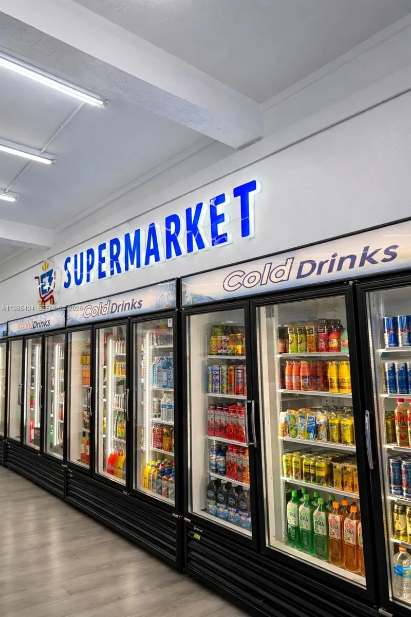 Hialeah, Florida 33010, ,Business Opportunity,For Sale,A11985424