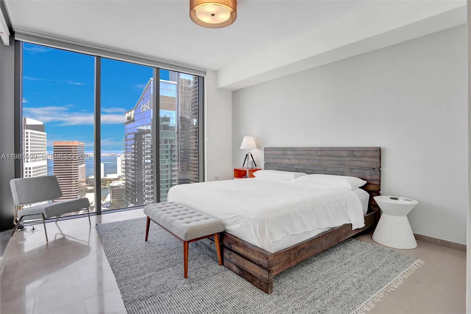 88 Sw 7th St 3511, Miami, Florida 33130, Miami, Florida 33130, 2 Bedrooms Bedrooms, ,2 BathroomsBathrooms,Residential Lease,For Rent,88 Sw 7th St 3511, Miami, Florida 33130,A11985090