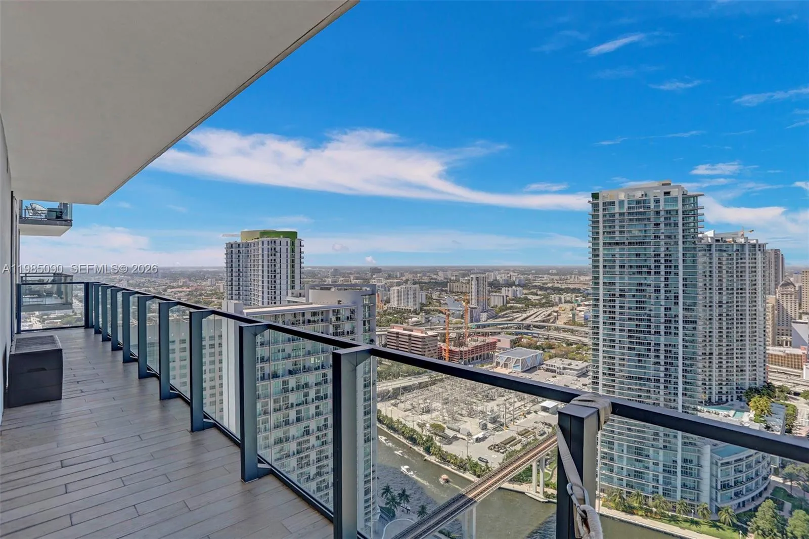 88 Sw 7th St 3511, Miami, Florida 33130, Miami, Florida 33130, 2 Bedrooms Bedrooms, ,2 BathroomsBathrooms,Residential Lease,For Rent,88 Sw 7th St 3511, Miami, Florida 33130,A11985090