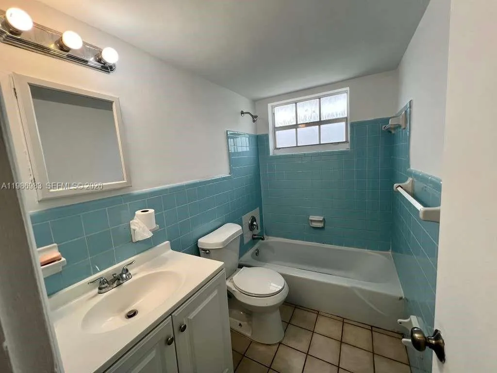 1601 Nw 81st St 1601, Miami, Florida 33147, Miami, Florida 33147, 2 Bedrooms Bedrooms, ,1 BathroomBathrooms,Residential Lease,For Rent,1601 Nw 81st St 1601, Miami, Florida 33147,A11986983