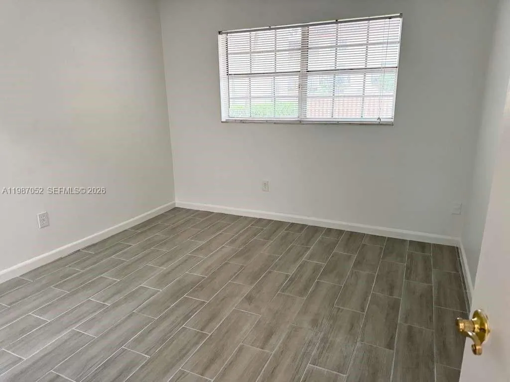 8500 Sw 109th Ave 6-118, Miami, Florida 33173, Miami, Florida 33173, 2 Bedrooms Bedrooms, ,2 BathroomsBathrooms,Residential Lease,For Rent,8500 Sw 109th Ave 6-118, Miami, Florida 33173,A11987052