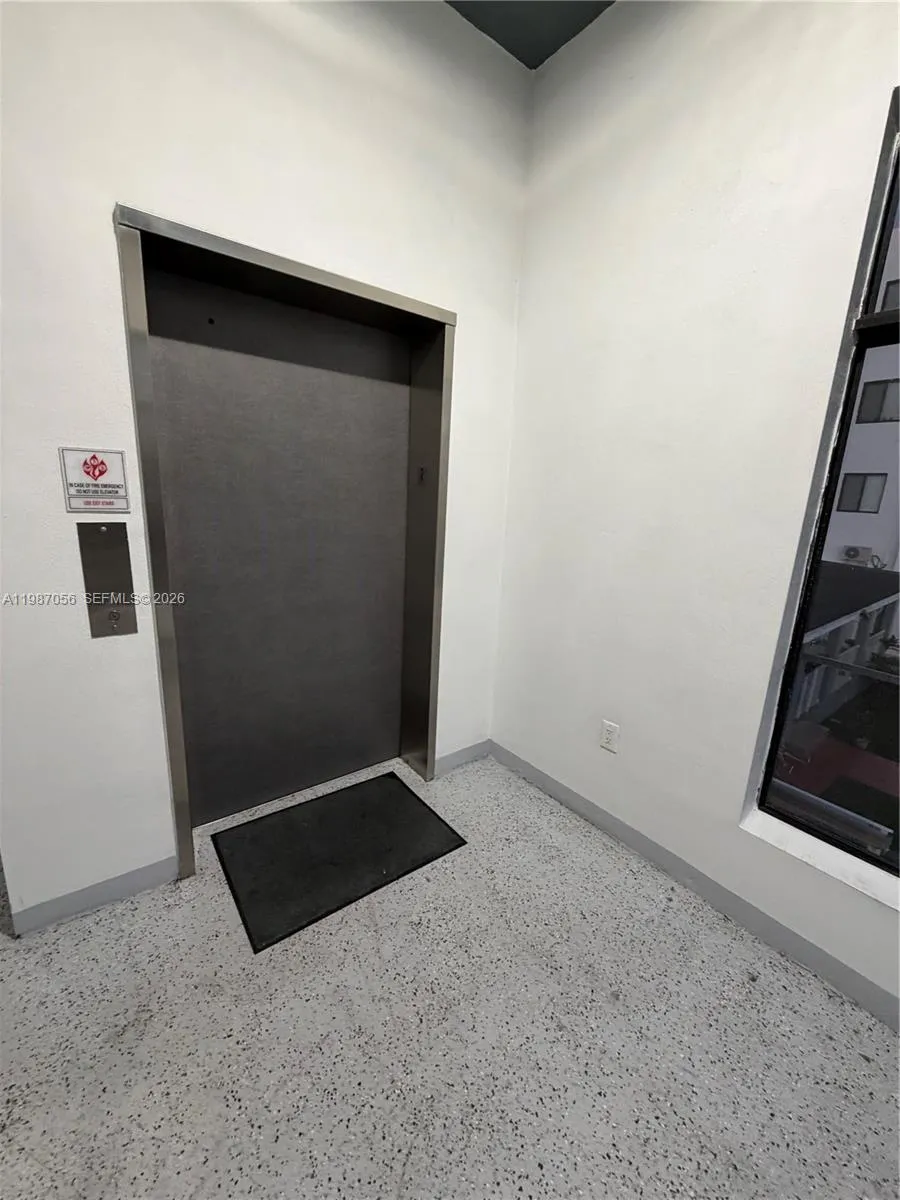 859 E 24th St 404, Hialeah, Florida 33013, Hialeah, Florida 33013, 2 Bedrooms Bedrooms, ,2 BathroomsBathrooms,Residential Lease,For Rent,859 E 24th St 404, Hialeah, Florida 33013,A11987056