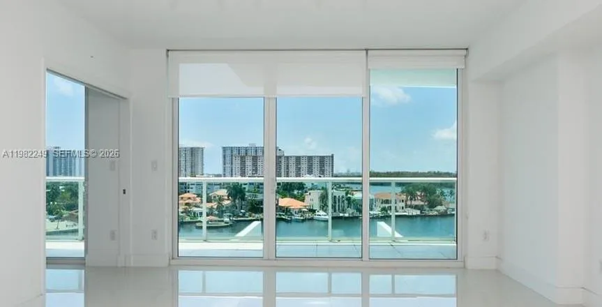 400 Sunny Isles Blvd 717, Sunny Isles Beach, Flori, Sunny Isles Beach, Florida 33160, 1 Bedroom Bedrooms, ,2 BathroomsBathrooms,Residential Lease,For Rent,400 Sunny Isles Blvd 717, Sunny Isles Beach, Flori,A11982249