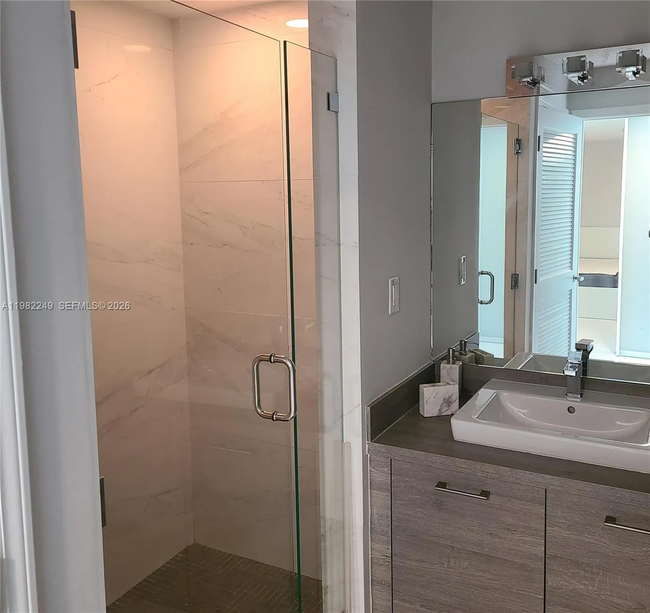 400 Sunny Isles Blvd 717, Sunny Isles Beach, Flori, Sunny Isles Beach, Florida 33160, 1 Bedroom Bedrooms, ,2 BathroomsBathrooms,Residential Lease,For Rent,400 Sunny Isles Blvd 717, Sunny Isles Beach, Flori,A11982249