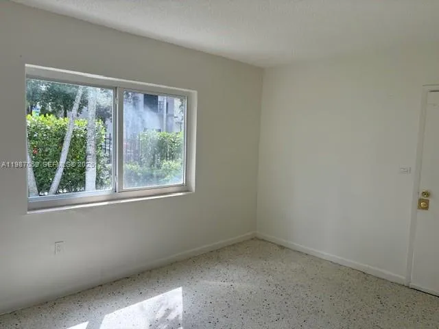 828 Sw 20th Ave 1, Miami, Florida 33135, Miami, Florida 33135, 2 Bedrooms Bedrooms, ,1 BathroomBathrooms,Residential Lease,For Rent,828 Sw 20th Ave 1, Miami, Florida 33135,A11987059