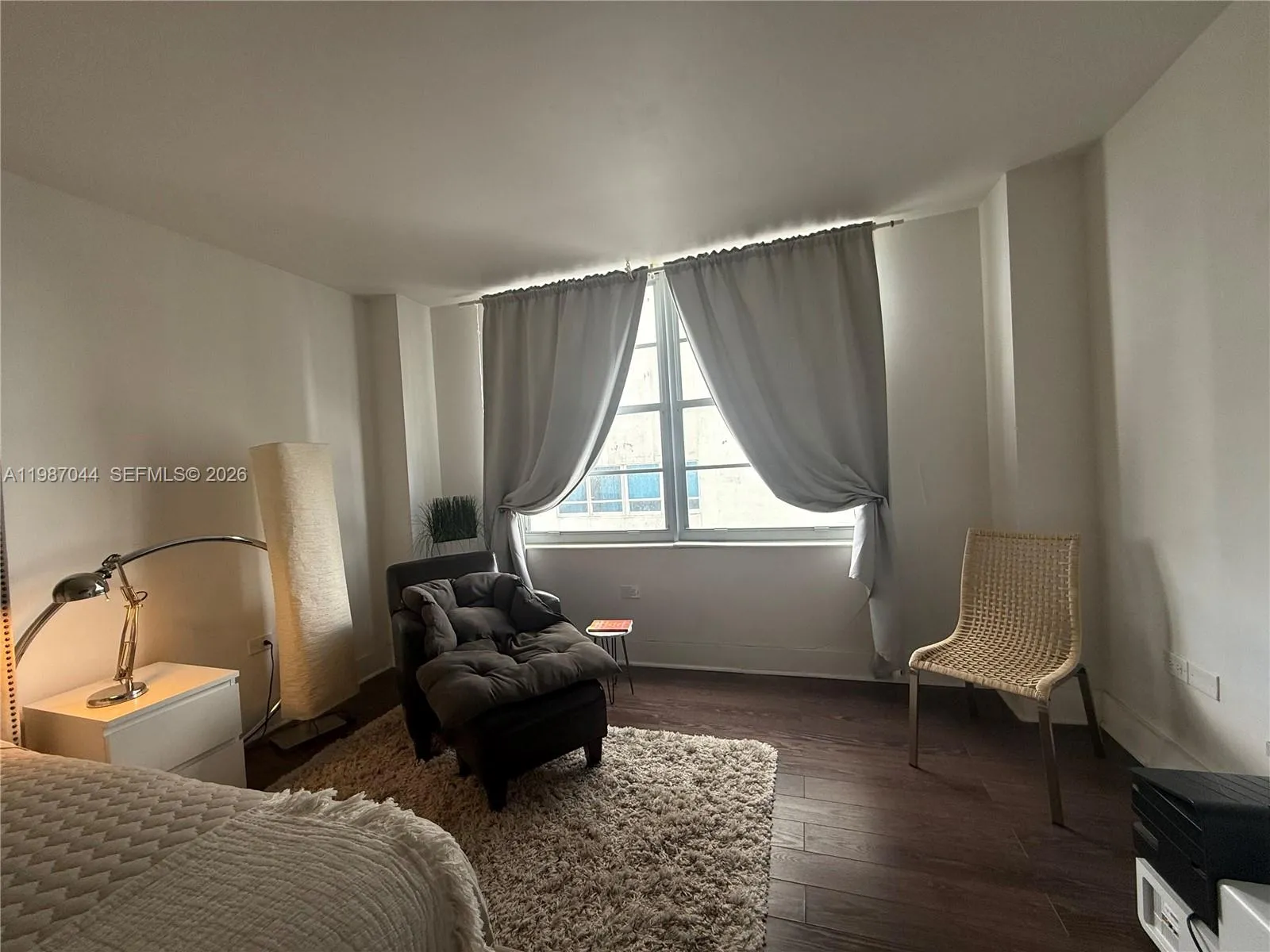 5555 Collins Ave 8r, Miami Beach, Florida 33140, Miami Beach, Florida 33140, 2 Bedrooms Bedrooms, ,2 BathroomsBathrooms,Residential Lease,For Rent,5555 Collins Ave 8r, Miami Beach, Florida 33140,A11987044