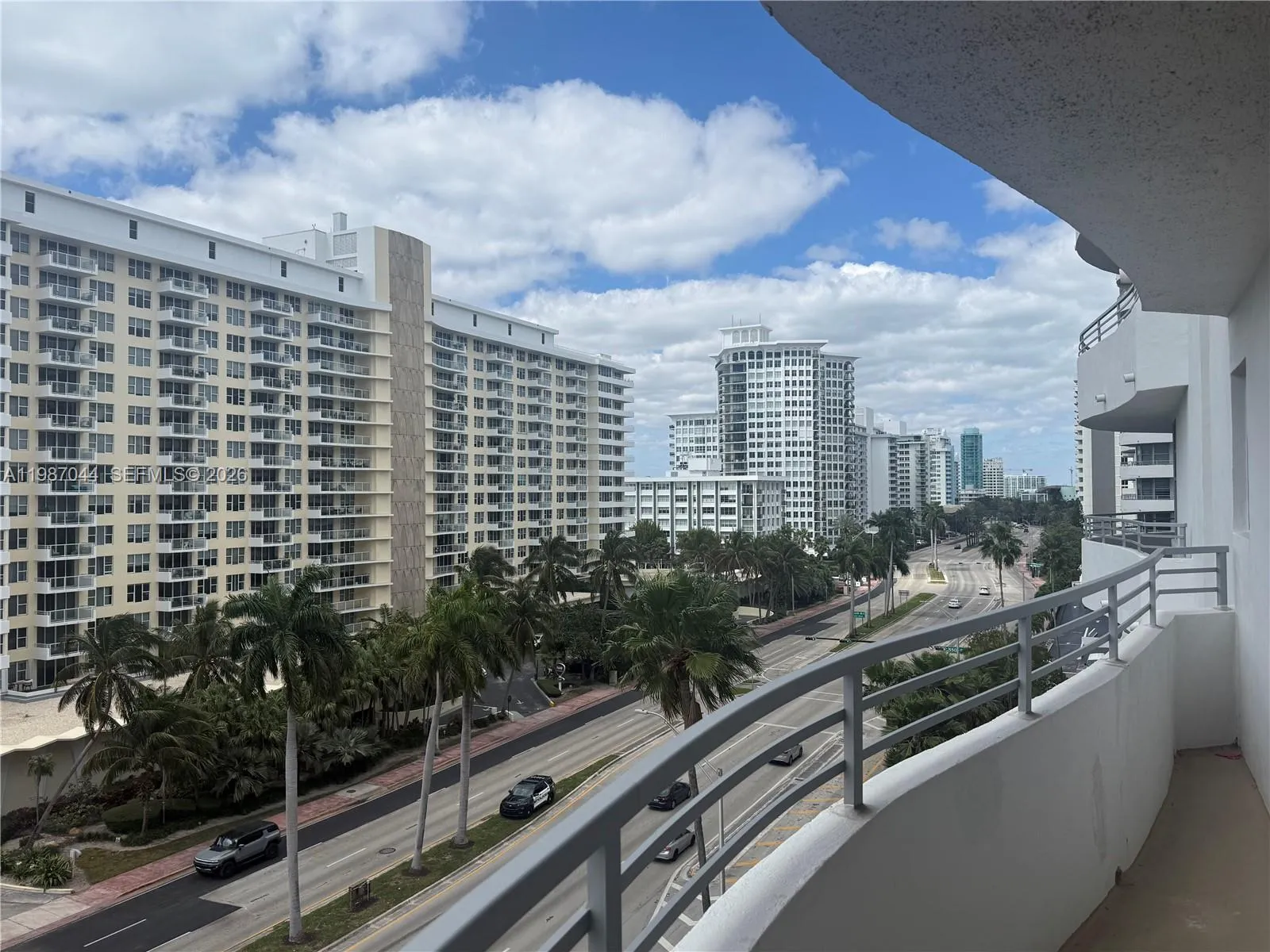 5555 Collins Ave 8r, Miami Beach, Florida 33140, Miami Beach, Florida 33140, 2 Bedrooms Bedrooms, ,2 BathroomsBathrooms,Residential Lease,For Rent,5555 Collins Ave 8r, Miami Beach, Florida 33140,A11987044