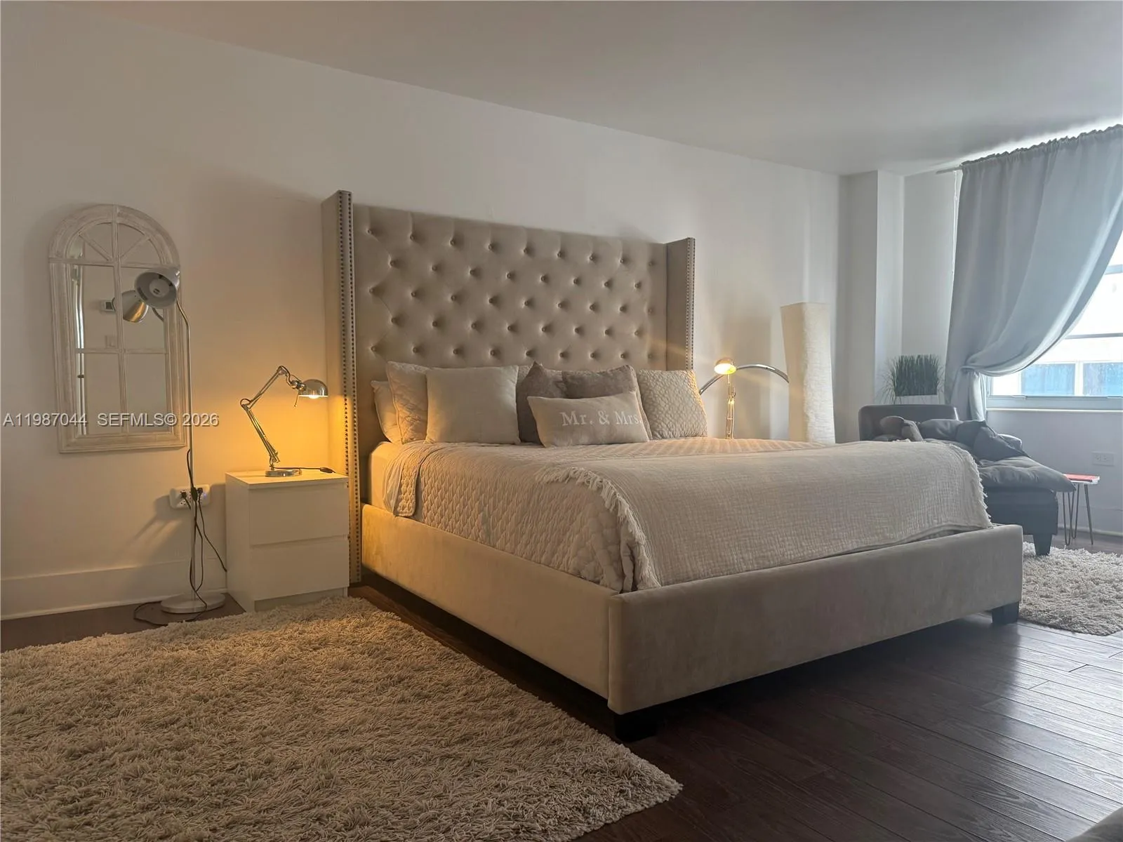 5555 Collins Ave 8r, Miami Beach, Florida 33140, Miami Beach, Florida 33140, 2 Bedrooms Bedrooms, ,2 BathroomsBathrooms,Residential Lease,For Rent,5555 Collins Ave 8r, Miami Beach, Florida 33140,A11987044