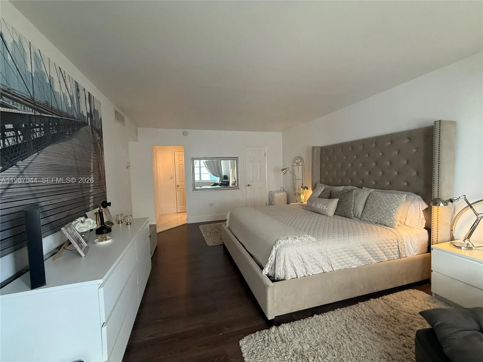 5555 Collins Ave 8r, Miami Beach, Florida 33140, Miami Beach, Florida 33140, 2 Bedrooms Bedrooms, ,2 BathroomsBathrooms,Residential Lease,For Rent,5555 Collins Ave 8r, Miami Beach, Florida 33140,A11987044
