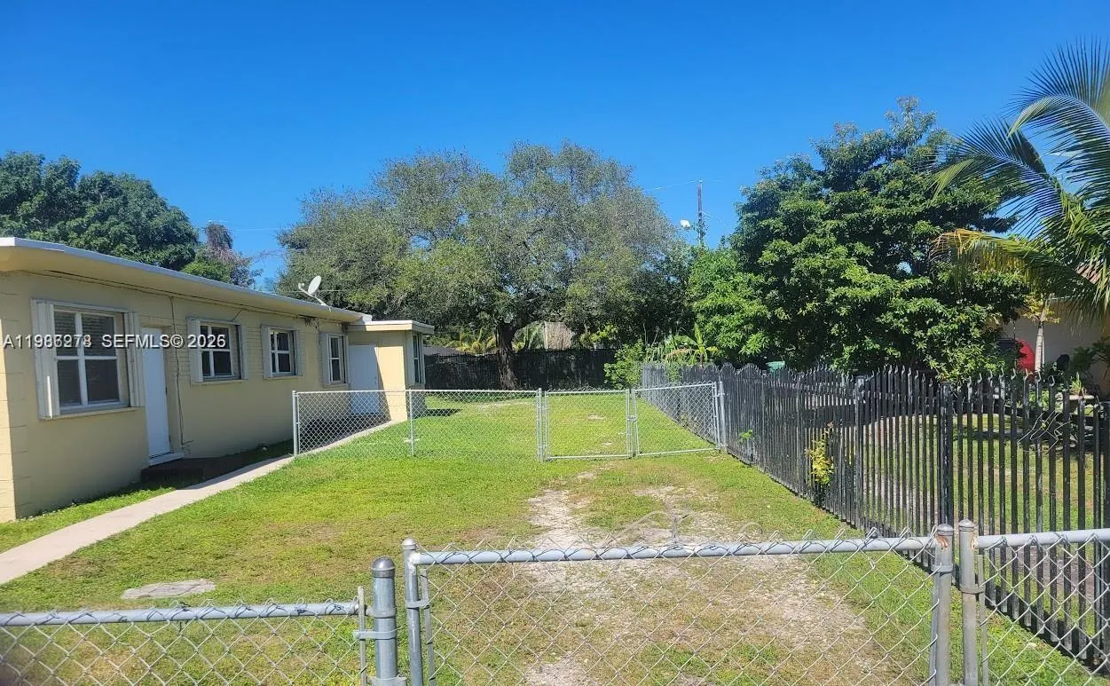 751 Nw 96th St 751, Miami, Florida 33150, Miami, Florida 33150, 1 Bedroom Bedrooms, ,1 BathroomBathrooms,Residential Lease,For Rent,751 Nw 96th St 751, Miami, Florida 33150,A11986278