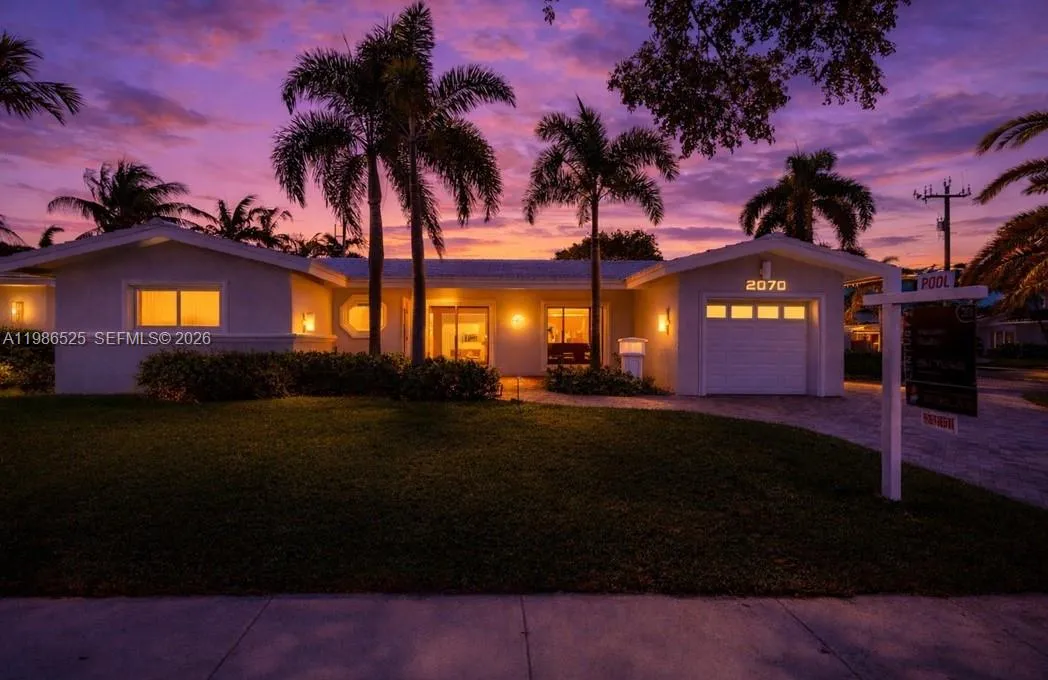 2070 Ne 65th St, Fort Lauderdale, Florida 33308, Fort Lauderdale, Florida 33308, 3 Bedrooms Bedrooms, ,2 BathroomsBathrooms,Residential Lease,For Rent,2070 Ne 65th St, Fort Lauderdale, Florida 33308,A11986525