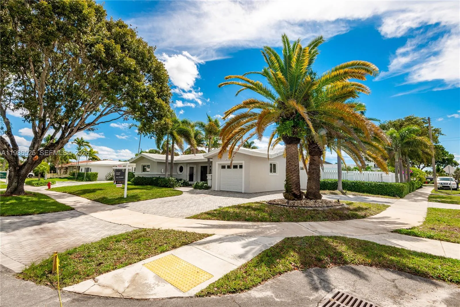 2070 Ne 65th St, Fort Lauderdale, Florida 33308, Fort Lauderdale, Florida 33308, 3 Bedrooms Bedrooms, ,2 BathroomsBathrooms,Residential Lease,For Rent,2070 Ne 65th St, Fort Lauderdale, Florida 33308,A11986525