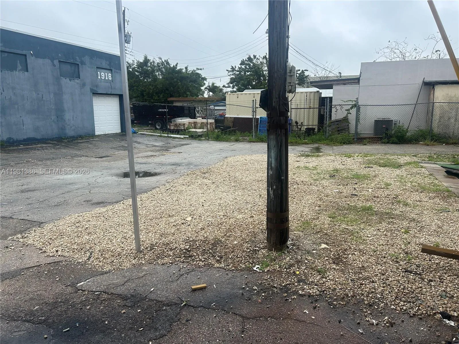 1912 N Dixie Hwy, Hollywood, Florida 33020, Hollywood, Florida 33020, ,Commercial Lease,For Rent,1912 N Dixie Hwy, Hollywood, Florida 33020,A11981386