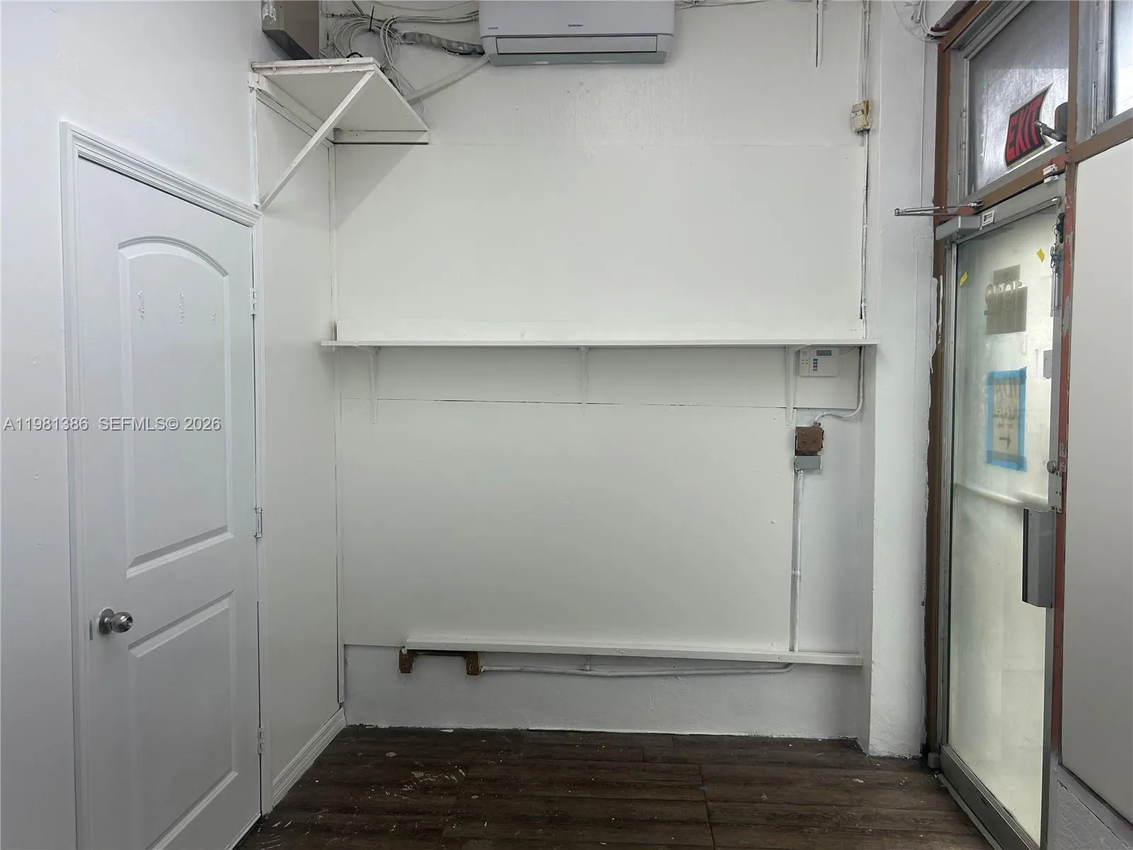 1912 N Dixie Hwy, Hollywood, Florida 33020, Hollywood, Florida 33020, ,Commercial Lease,For Rent,1912 N Dixie Hwy, Hollywood, Florida 33020,A11981386