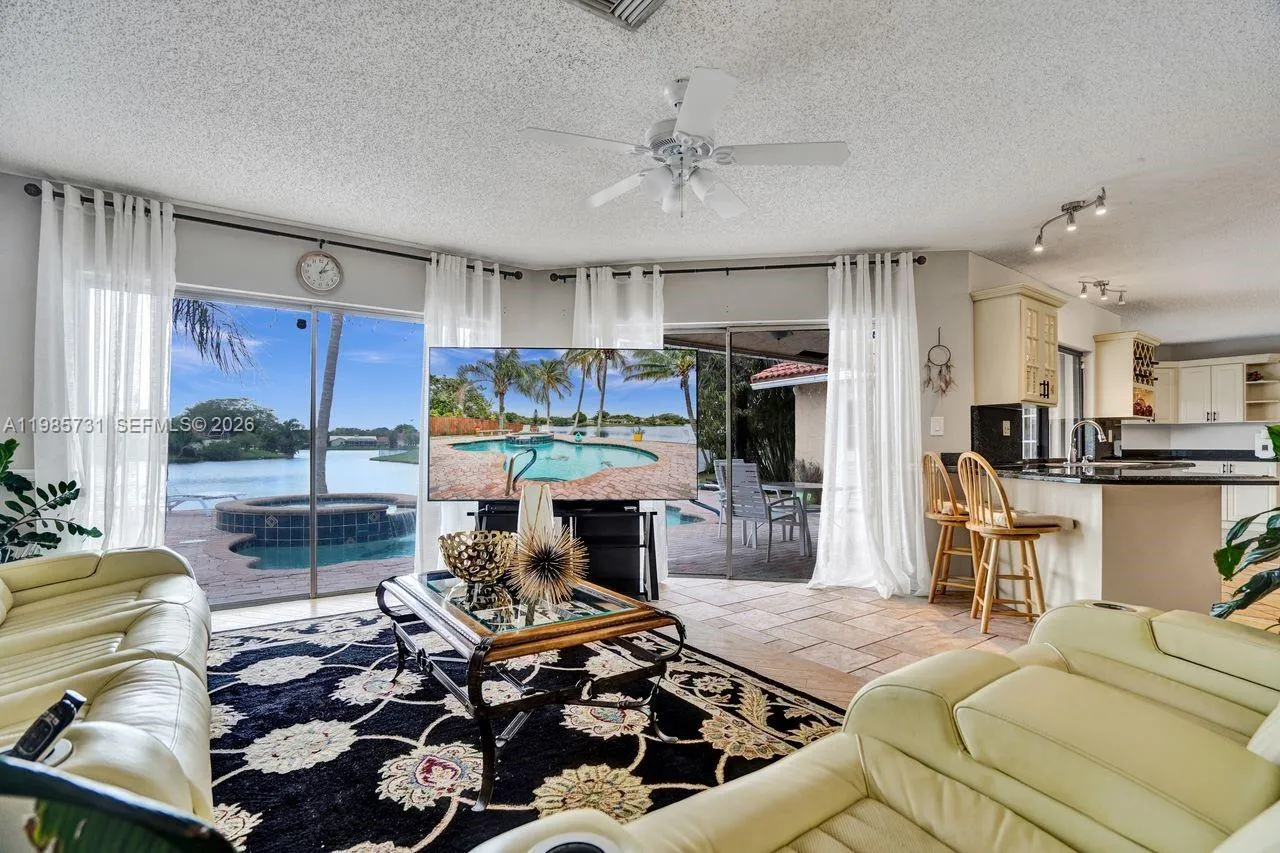 9530 Nw 16th St, Plantation, Florida 33322, Plantation, Florida 33322, 4 Bedrooms Bedrooms, ,2 BathroomsBathrooms,Residential,For Sale,9530 Nw 16th St, Plantation, Florida 33322,A11985731