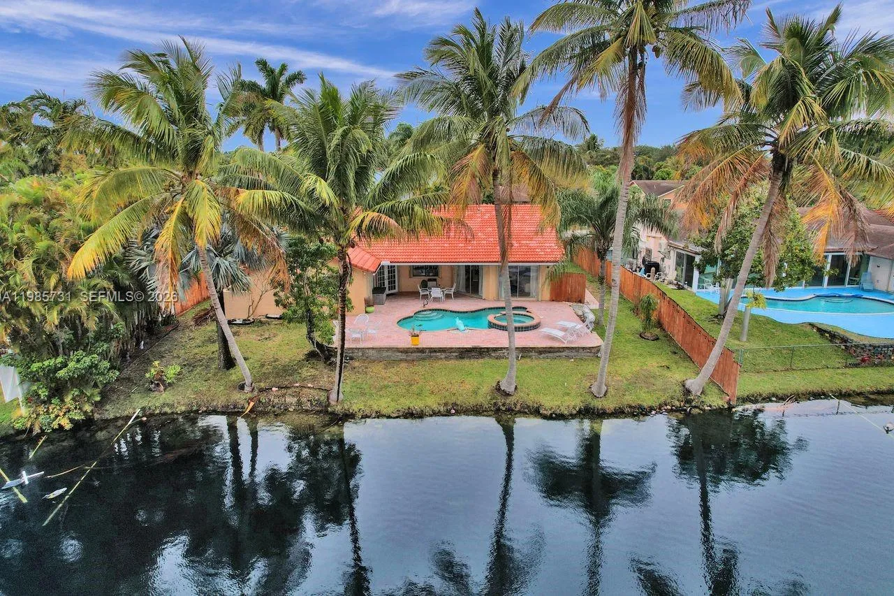 9530 Nw 16th St, Plantation, Florida 33322, Plantation, Florida 33322, 4 Bedrooms Bedrooms, ,2 BathroomsBathrooms,Residential,For Sale,9530 Nw 16th St, Plantation, Florida 33322,A11985731