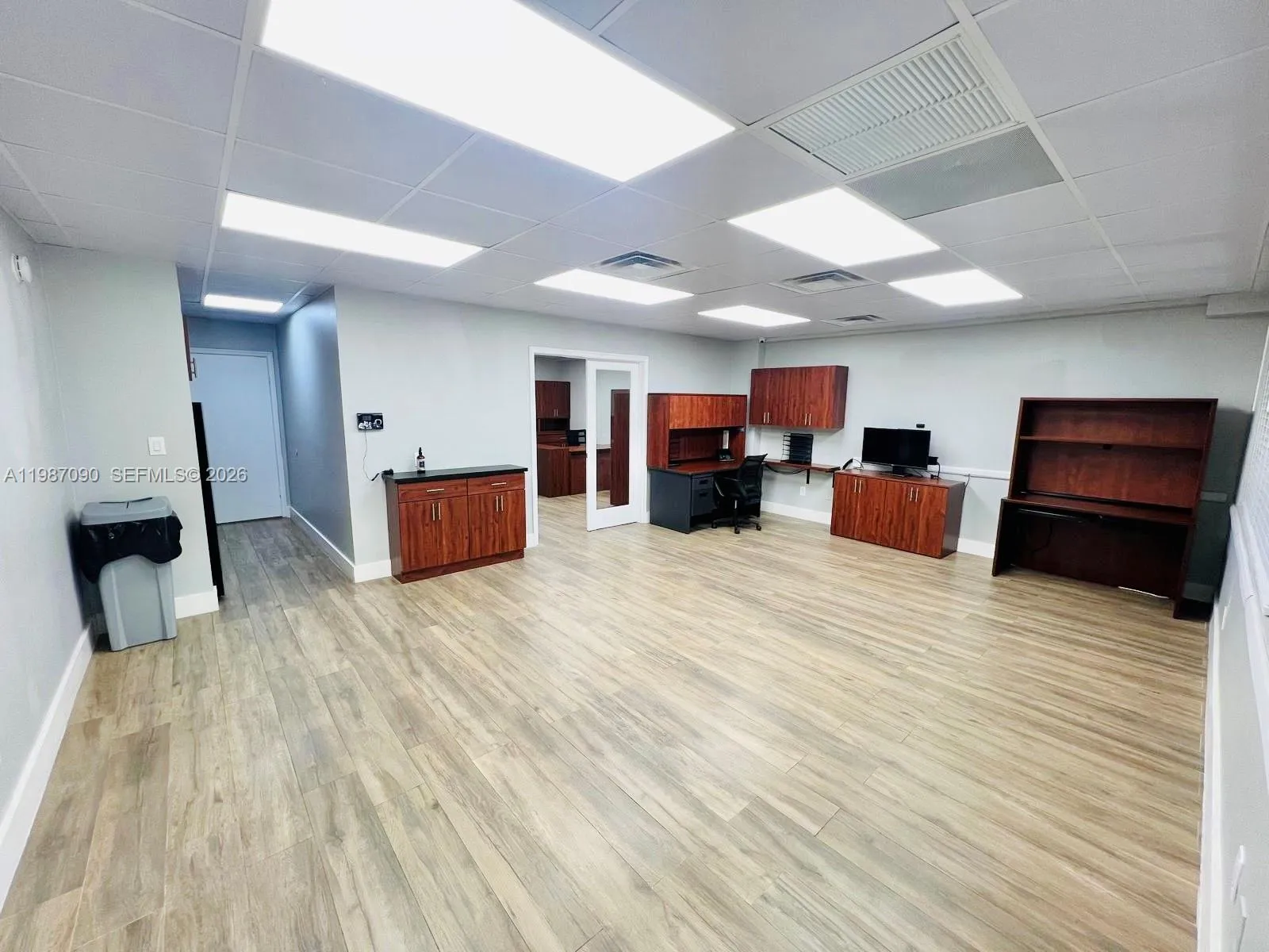 8390 W Flagler St 106, Miami, Florida 33144, Miami, Florida 33144, ,Commercial Lease,For Rent,8390 W Flagler St 106, Miami, Florida 33144,A11987090