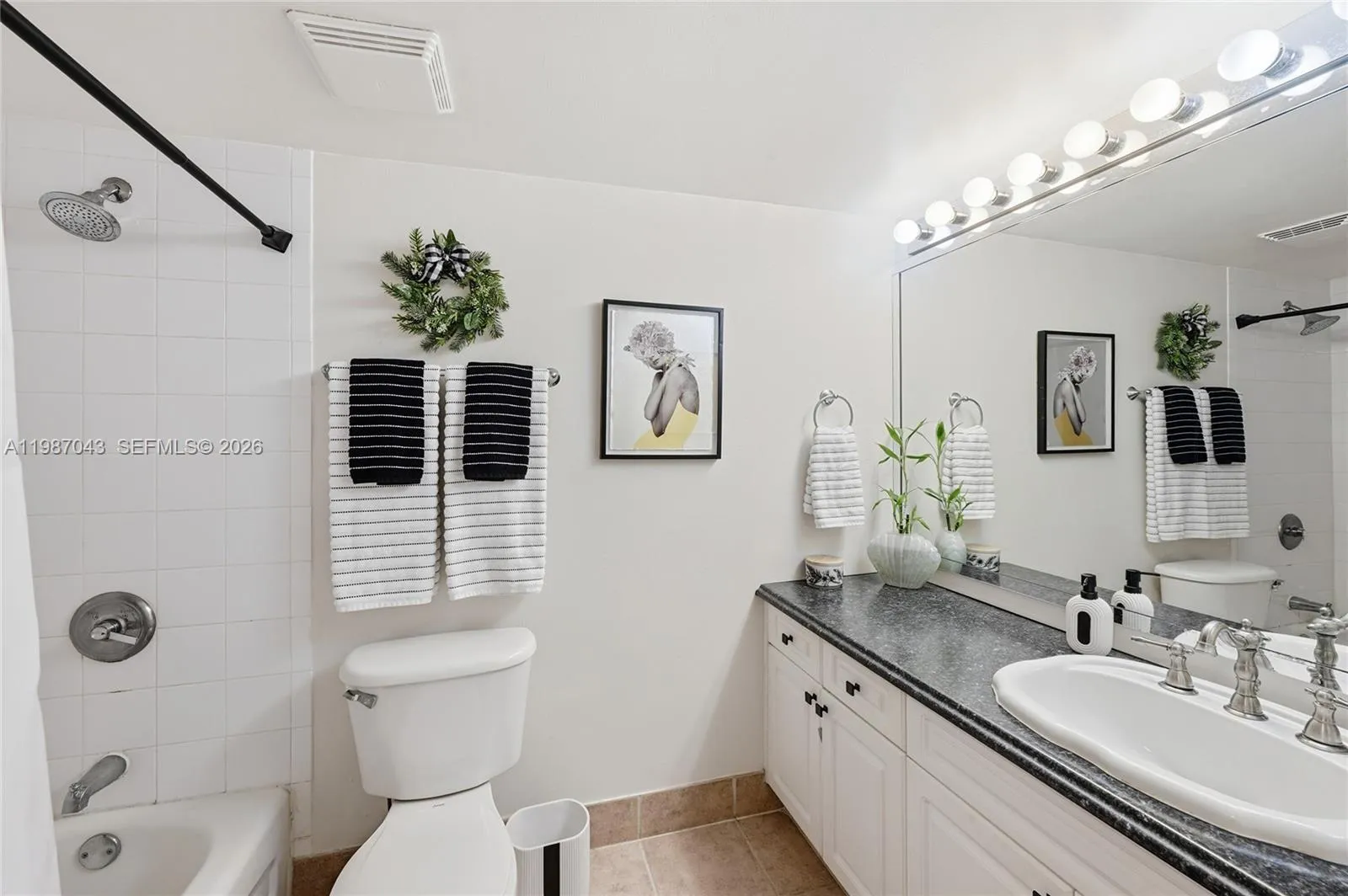 520 Se 5th Ave 3403, Fort Lauderdale, Florida 3330, Fort Lauderdale, Florida 33301, 1 Bedroom Bedrooms, ,1 BathroomBathrooms,Residential Lease,For Rent,520 Se 5th Ave 3403, Fort Lauderdale, Florida 3330,A11987043