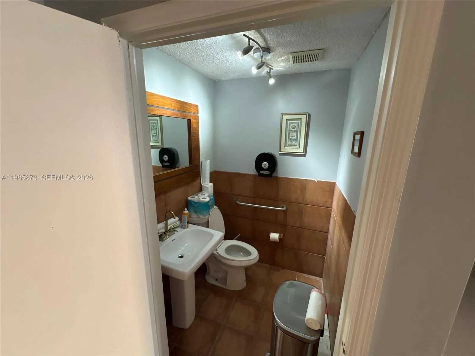 13008 Sw 120th St 5, Miami, Florida 33186, Miami, Florida 33186, ,Commercial Lease,For Rent,13008 Sw 120th St 5, Miami, Florida 33186,A11985873