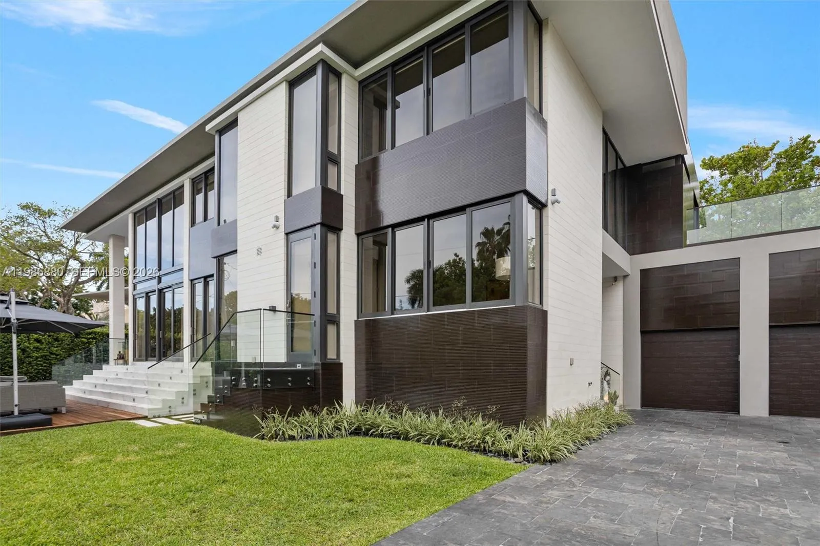 610 Harbor Cir, Key Biscayne, Florida 33149, Key Biscayne, Florida 33149, 6 Bedrooms Bedrooms, ,6 BathroomsBathrooms,Residential,For Sale,610 Harbor Cir, Key Biscayne, Florida 33149,A11986880