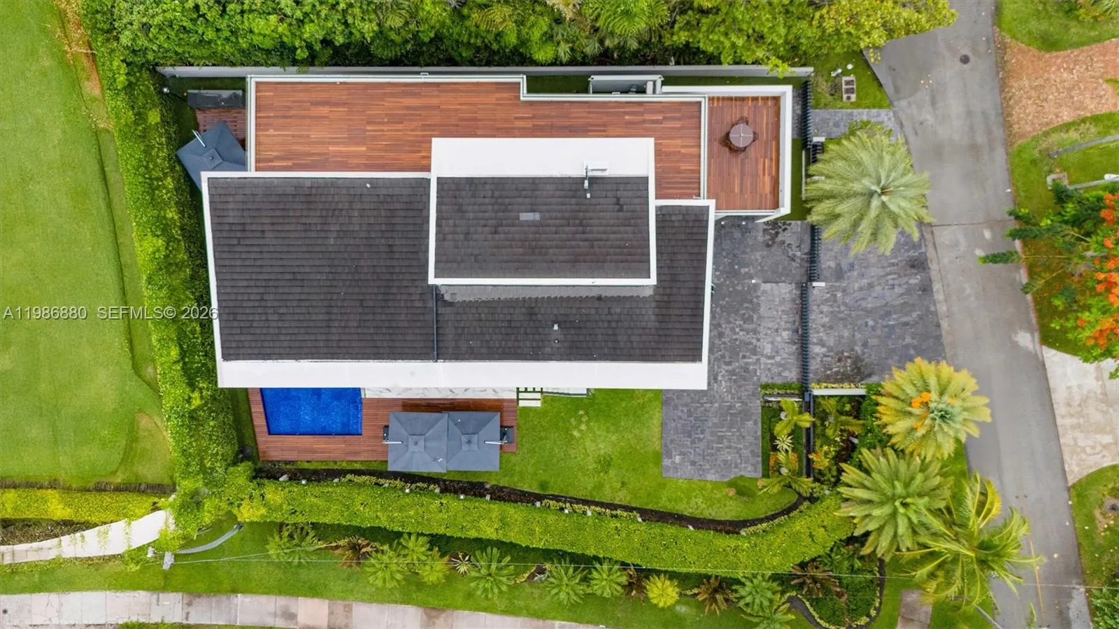 610 Harbor Cir, Key Biscayne, Florida 33149, Key Biscayne, Florida 33149, 6 Bedrooms Bedrooms, ,6 BathroomsBathrooms,Residential,For Sale,610 Harbor Cir, Key Biscayne, Florida 33149,A11986880