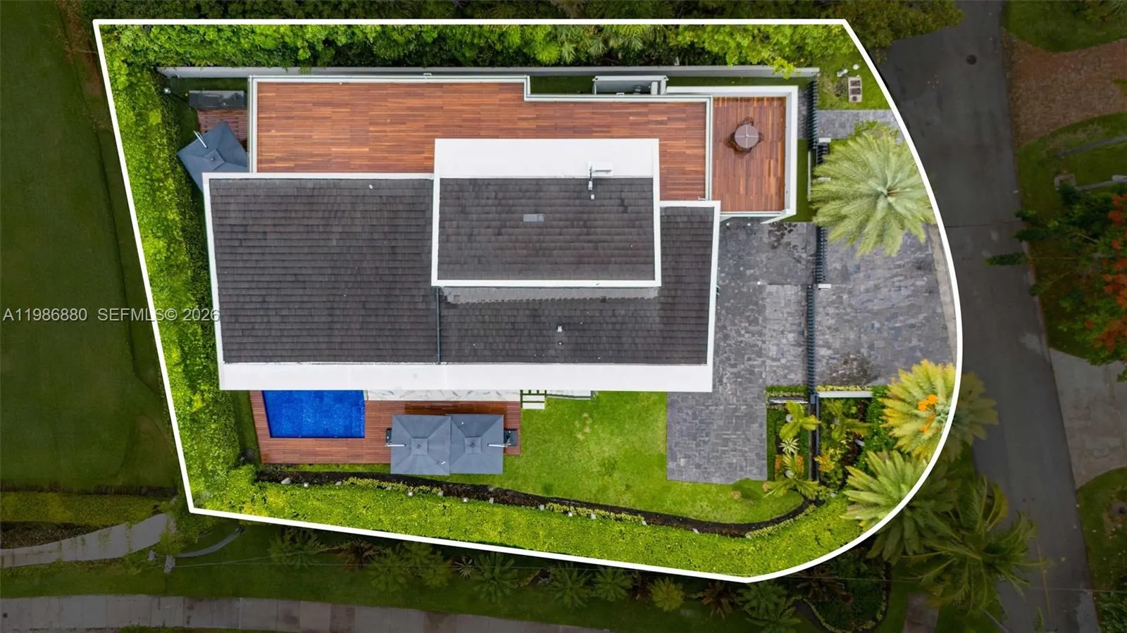 610 Harbor Cir, Key Biscayne, Florida 33149, Key Biscayne, Florida 33149, 6 Bedrooms Bedrooms, ,6 BathroomsBathrooms,Residential,For Sale,610 Harbor Cir, Key Biscayne, Florida 33149,A11986880