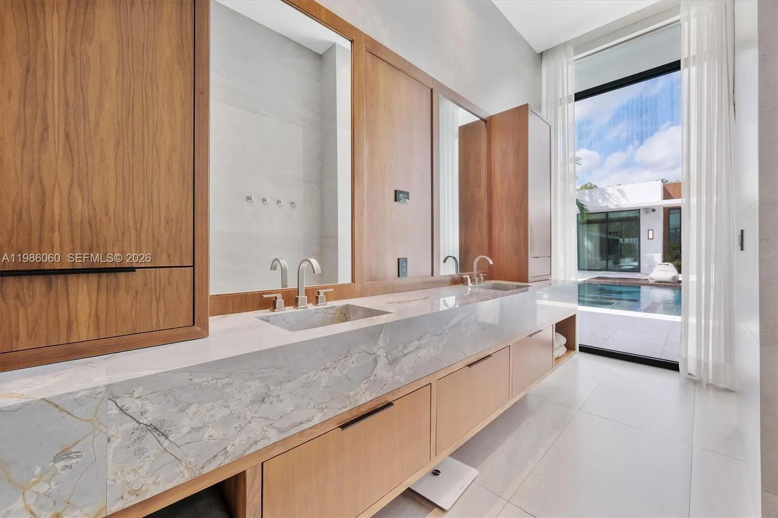 1200 Ne 94th St, Miami Shores, Florida 33138, Miami Shores, Florida 33138, 5 Bedrooms Bedrooms, ,5 BathroomsBathrooms,Residential,For Sale,1200 Ne 94th St, Miami Shores, Florida 33138,A11986060
