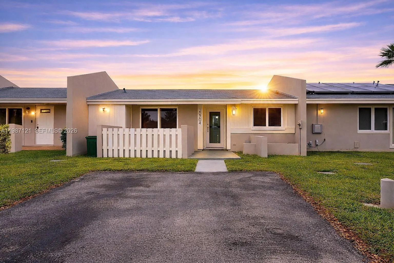 20704 Sw 103rd Pl 20704, Cutler Bay, Florida 33189, Cutler Bay, Florida 33189, 2 Bedrooms Bedrooms, ,2 BathroomsBathrooms,Residential Lease,For Rent,20704 Sw 103rd Pl 20704, Cutler Bay, Florida 33189,A11987121