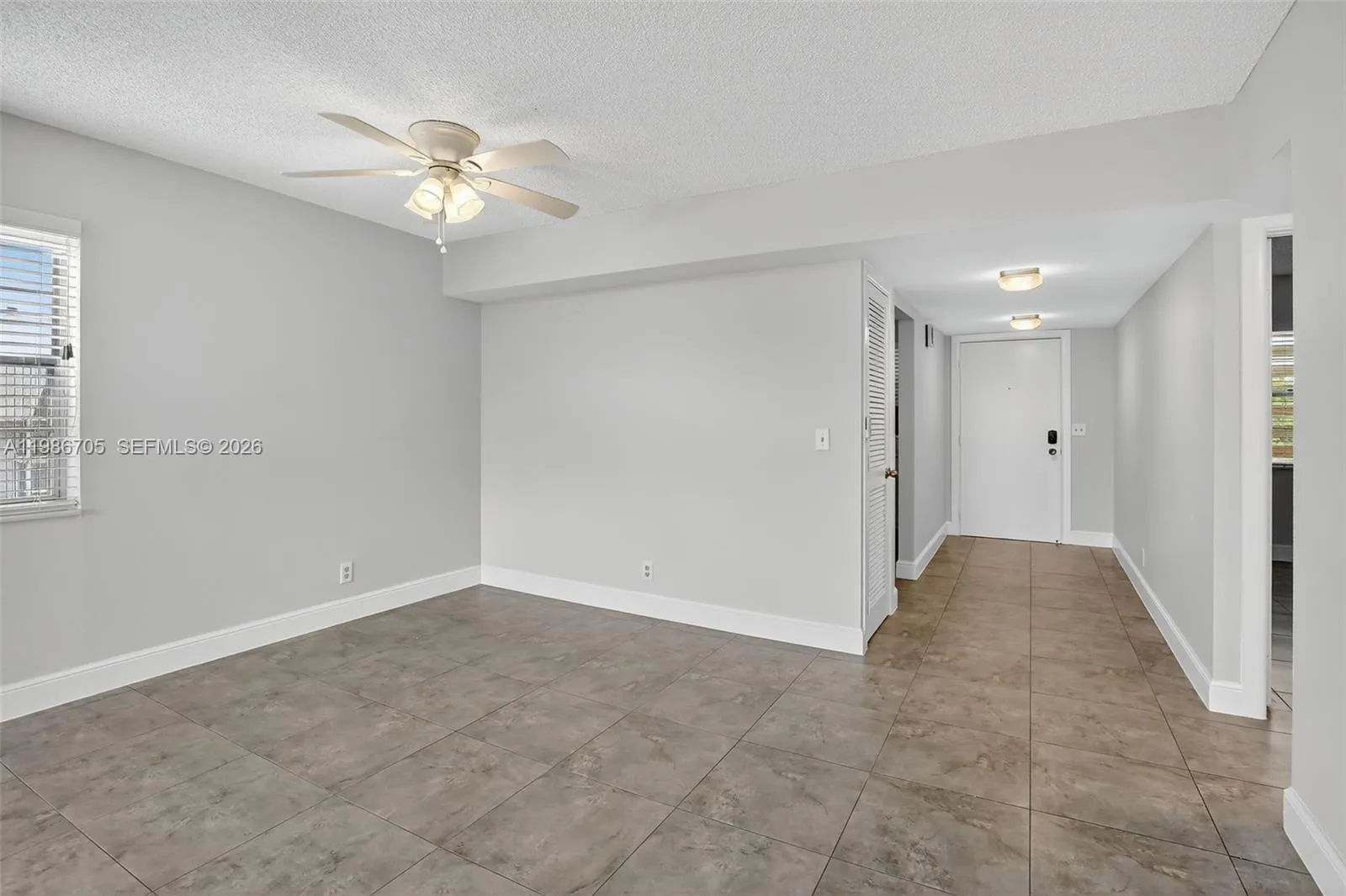 3050 Ne 16th Ave 407, Oakland Park, Florida 33334, Oakland Park, Florida 33334, 2 Bedrooms Bedrooms, ,2 BathroomsBathrooms,Residential Lease,For Rent,3050 Ne 16th Ave 407, Oakland Park, Florida 33334,A11986705
