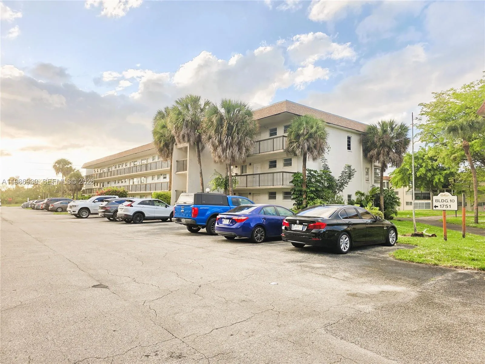 1751 Nw 75th Ave 313, Plantation, Florida 33313, Plantation, Florida 33313, 1 Bedroom Bedrooms, ,2 BathroomsBathrooms,Residential,For Sale,1751 Nw 75th Ave 313, Plantation, Florida 33313,A11986939 1751 Nw 75th Ave 313, Plantation, Florida 33313, Plantation, Florida 33313, 1 Bedroom Bedrooms, ,2 BathroomsBathrooms,Residential,For Sale,1751 Nw 75th Ave 313, Plantation, Florida 33313,A11986939
