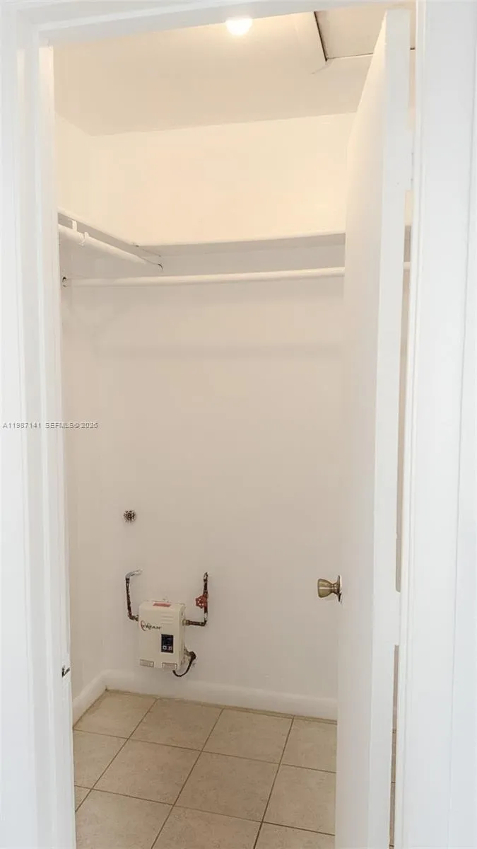 101 Ne 41st St C53, Oakland Park, Florida 33334, Oakland Park, Florida 33334, 1 Bedroom Bedrooms, ,1 BathroomBathrooms,Residential Lease,For Rent,101 Ne 41st St C53, Oakland Park, Florida 33334,A11987141