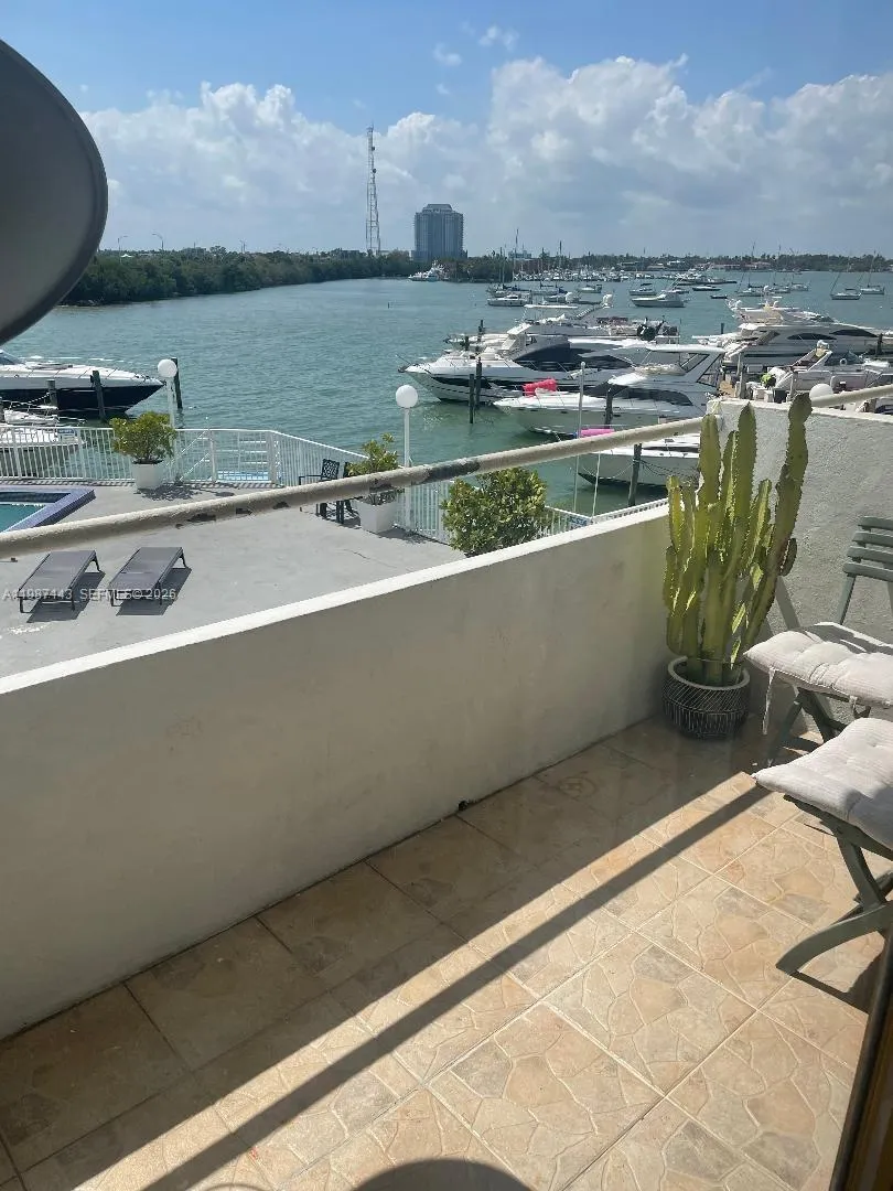 7904 West Dr 215, North Bay Village, Florida 33141, North Bay Village, Florida 33141, ,1 BathroomBathrooms,Residential Lease,For Rent,7904 West Dr 215, North Bay Village, Florida 33141,A11987143