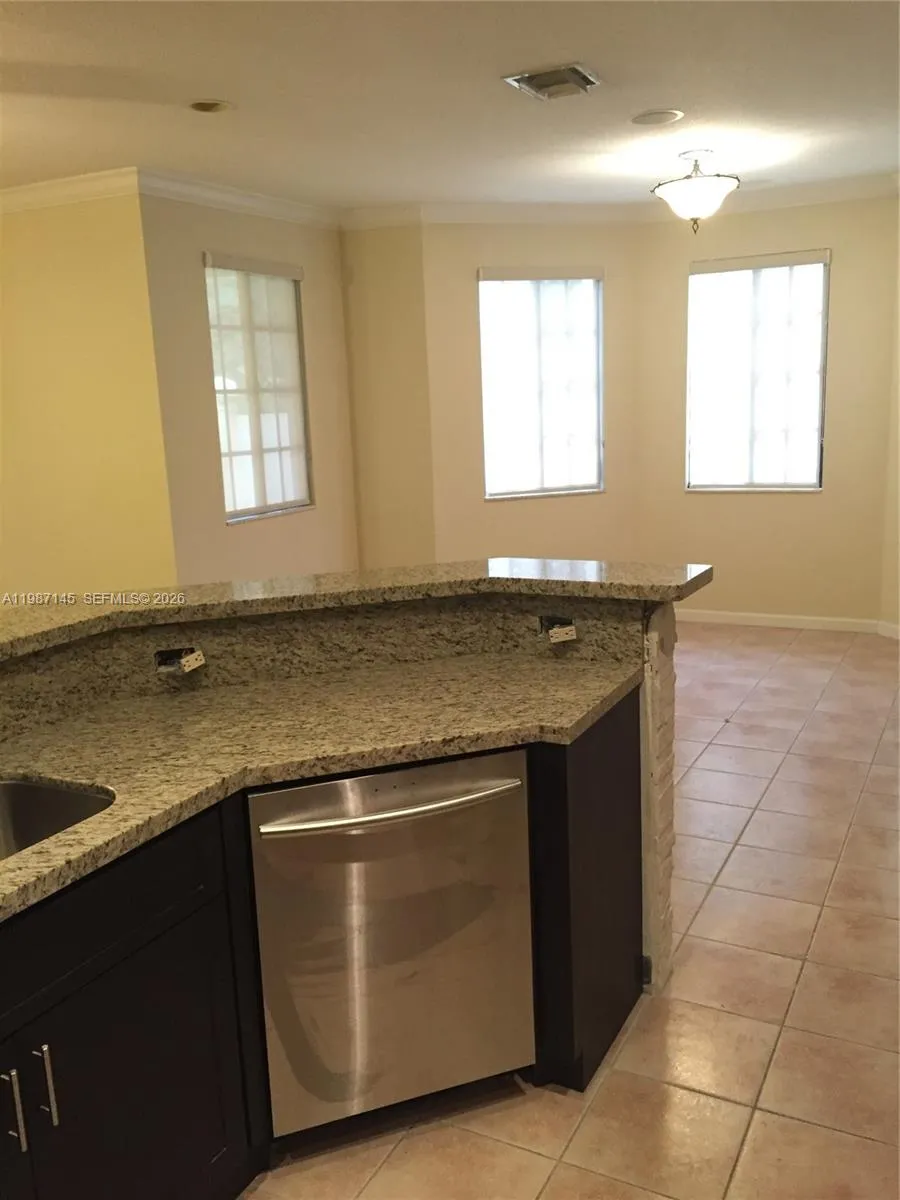 1531 Passion Vine Cir 3-2, Weston, Florida 33326, Weston, Florida 33326, 3 Bedrooms Bedrooms, ,2 BathroomsBathrooms,Residential Lease,For Rent,1531 Passion Vine Cir 3-2, Weston, Florida 33326,A11987145