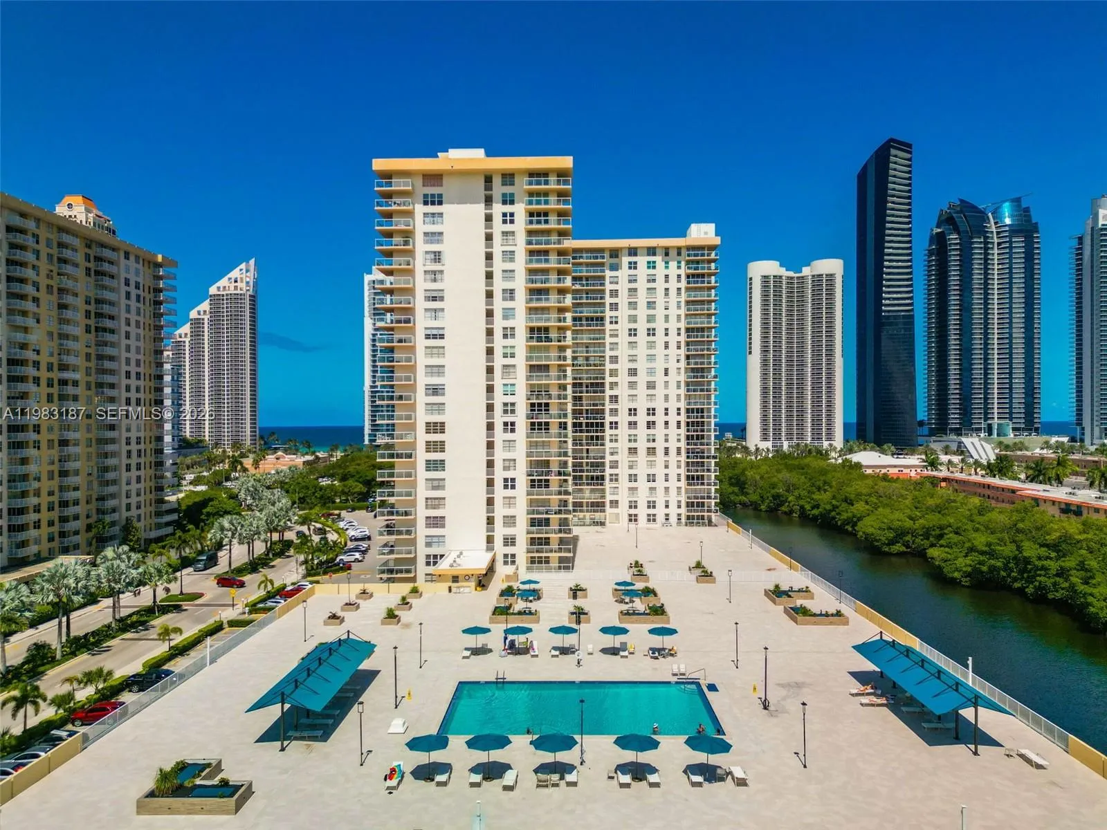 230 S 174th St 2202, Sunny Isles Beach, Florida 33, Sunny Isles Beach, Florida 33160, 2 Bedrooms Bedrooms, ,2 BathroomsBathrooms,Residential,For Sale,230 S 174th St 2202, Sunny Isles Beach, Florida 33,A11983187
