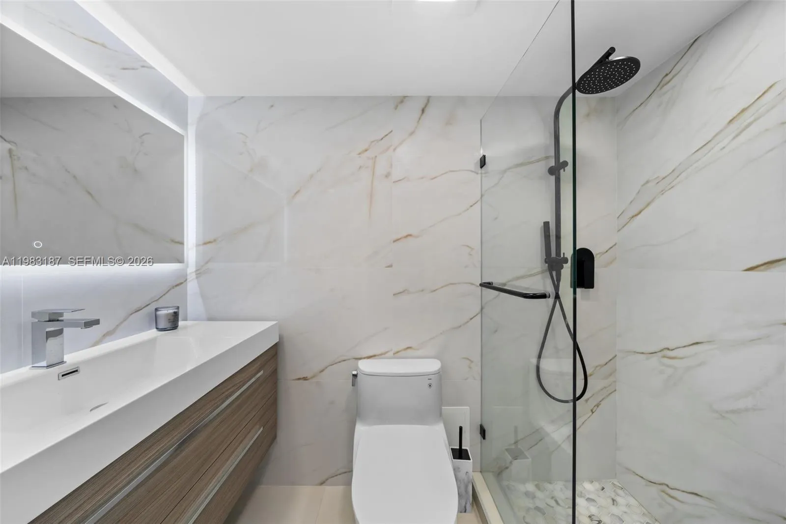 230 S 174th St 2202, Sunny Isles Beach, Florida 33, Sunny Isles Beach, Florida 33160, 2 Bedrooms Bedrooms, ,2 BathroomsBathrooms,Residential,For Sale,230 S 174th St 2202, Sunny Isles Beach, Florida 33,A11983187