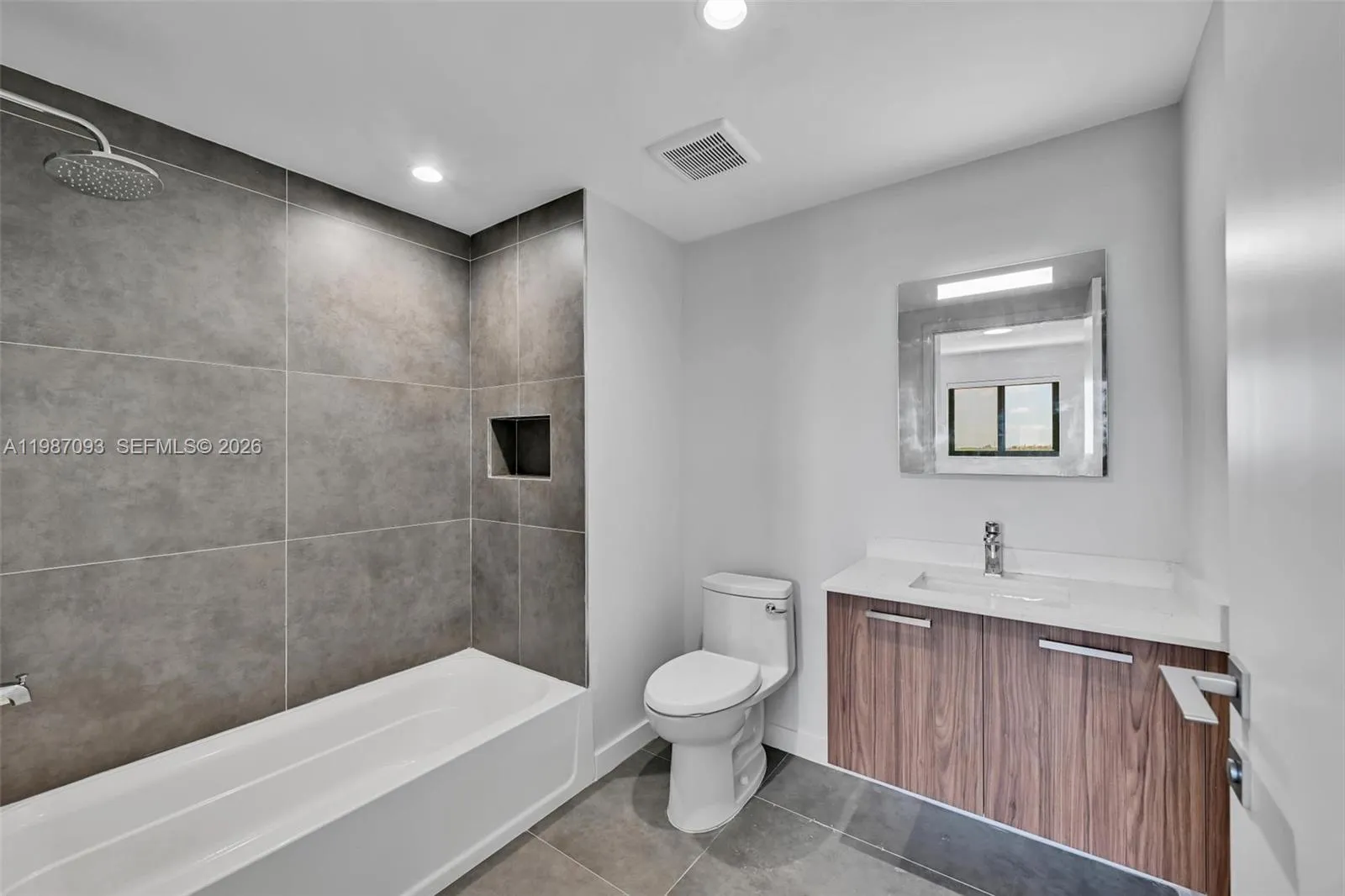 840 Ne 130th Street 505, North Miami, Florida 3316, North Miami, Florida 33161, 2 Bedrooms Bedrooms, ,2 BathroomsBathrooms,Residential Lease,For Rent,840 Ne 130th Street 505, North Miami, Florida 3316,A11987093