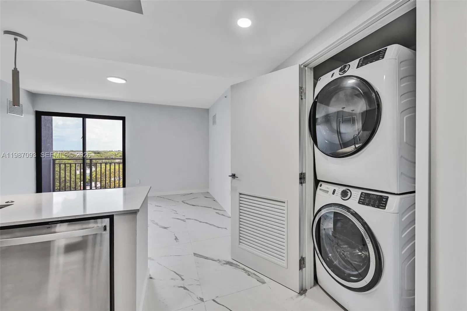 840 Ne 130th Street 505, North Miami, Florida 3316, North Miami, Florida 33161, 2 Bedrooms Bedrooms, ,2 BathroomsBathrooms,Residential Lease,For Rent,840 Ne 130th Street 505, North Miami, Florida 3316,A11987093