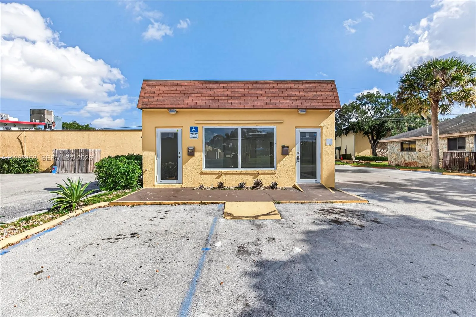 1180 Nw 41st, Lauderhill, Florida 33313, Lauderhill, Florida 33313, ,Commercial Lease,For Rent,1180 Nw 41st, Lauderhill, Florida 33313,A11987163