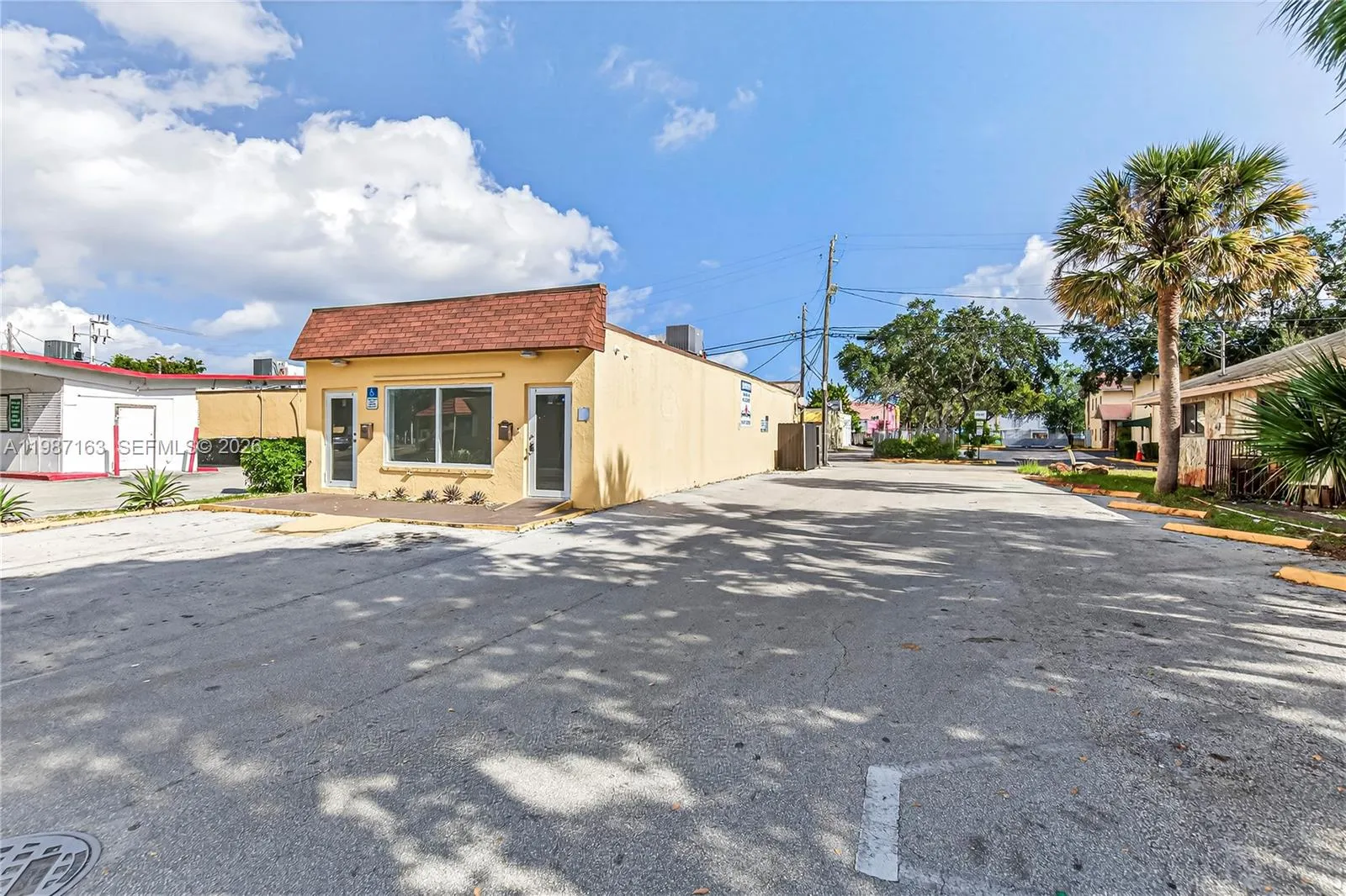 1180 Nw 41st, Lauderhill, Florida 33313, Lauderhill, Florida 33313, ,Commercial Lease,For Rent,1180 Nw 41st, Lauderhill, Florida 33313,A11987163