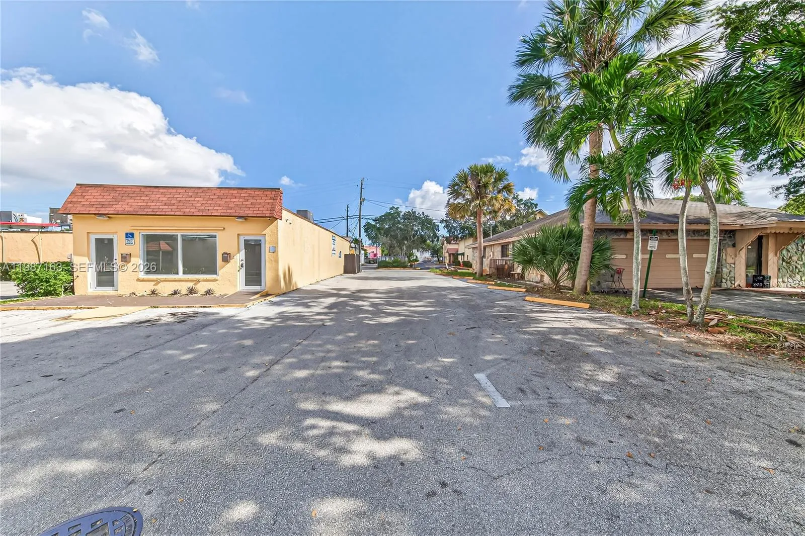 1180 Nw 41st, Lauderhill, Florida 33313, Lauderhill, Florida 33313, ,Commercial Lease,For Rent,1180 Nw 41st, Lauderhill, Florida 33313,A11987163