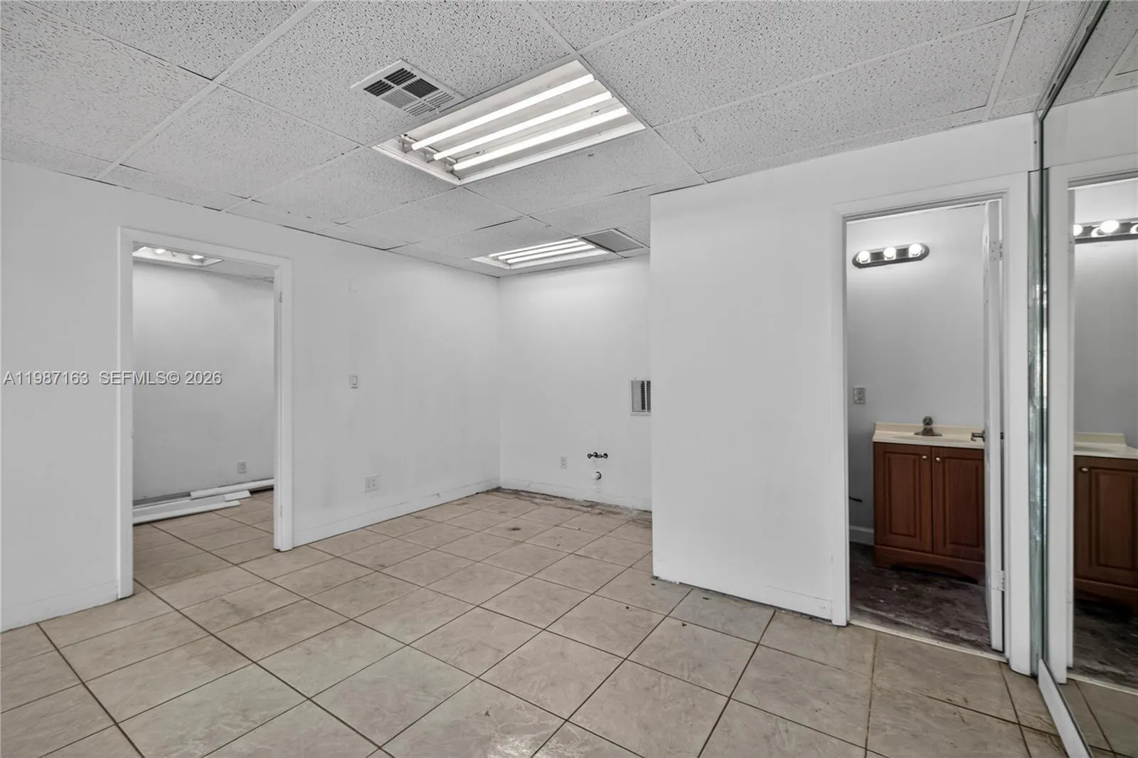 1180 Nw 41st, Lauderhill, Florida 33313, Lauderhill, Florida 33313, ,Commercial Lease,For Rent,1180 Nw 41st, Lauderhill, Florida 33313,A11987163