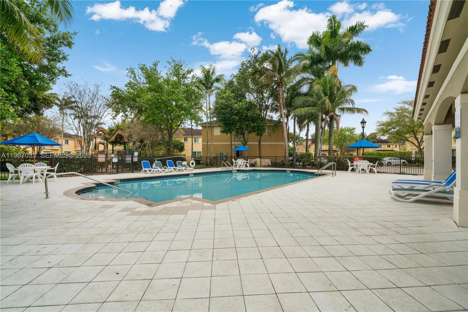 8916 Sw 19th St, Miramar, Florida 33025, Miramar, Florida 33025, 2 Bedrooms Bedrooms, ,2 BathroomsBathrooms,Residential,For Sale,8916 Sw 19th St, Miramar, Florida 33025,A11987033