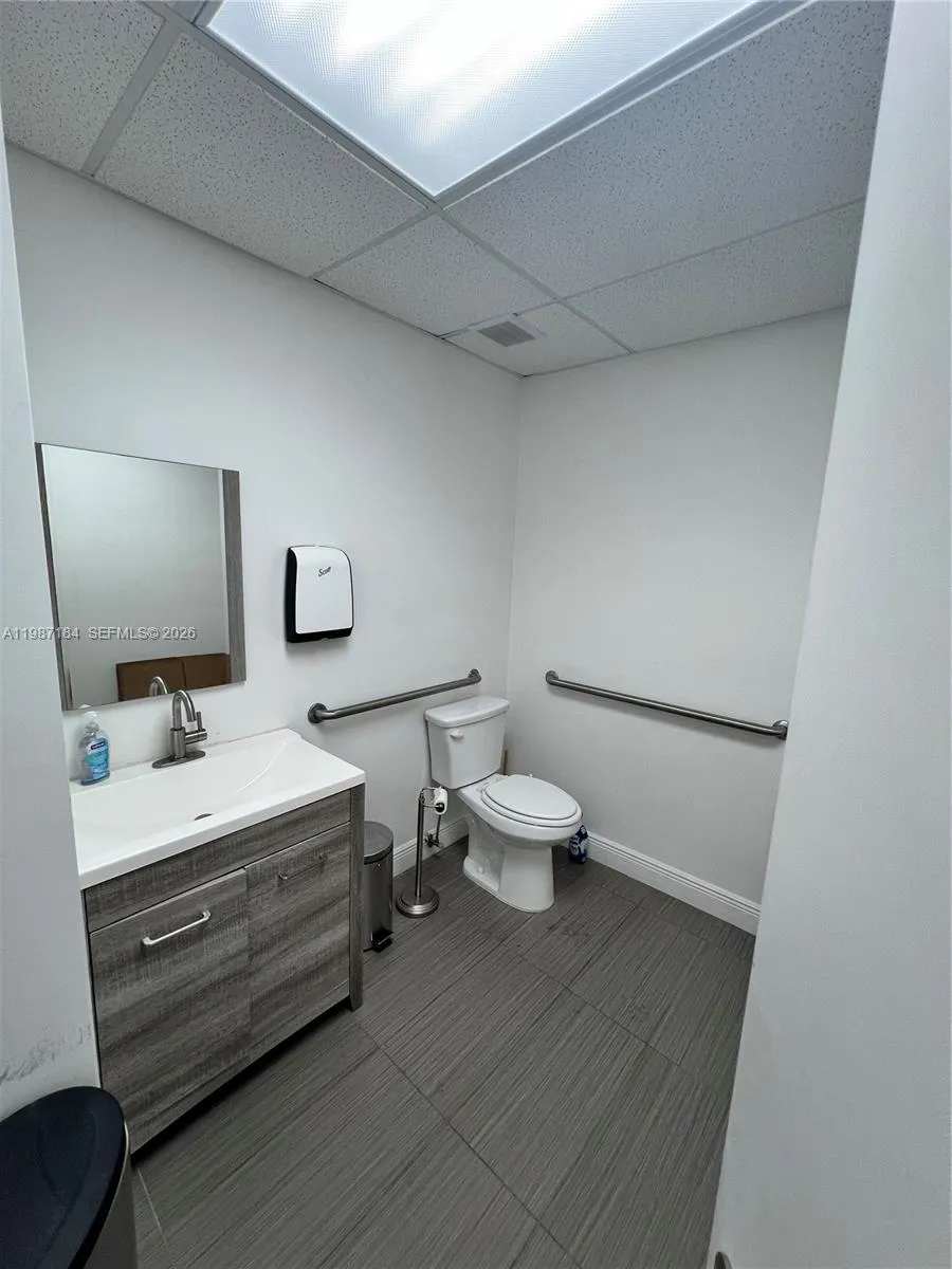 8221 Nw 30th Ter, Doral, Florida 33198, Doral, Florida 33198, ,Commercial Sale,For Sale,8221 Nw 30th Ter, Doral, Florida 33198,A11987184