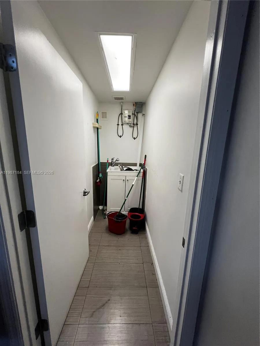 8221 Nw 30th Ter, Doral, Florida 33198, Doral, Florida 33198, ,Commercial Sale,For Sale,8221 Nw 30th Ter, Doral, Florida 33198,A11987184