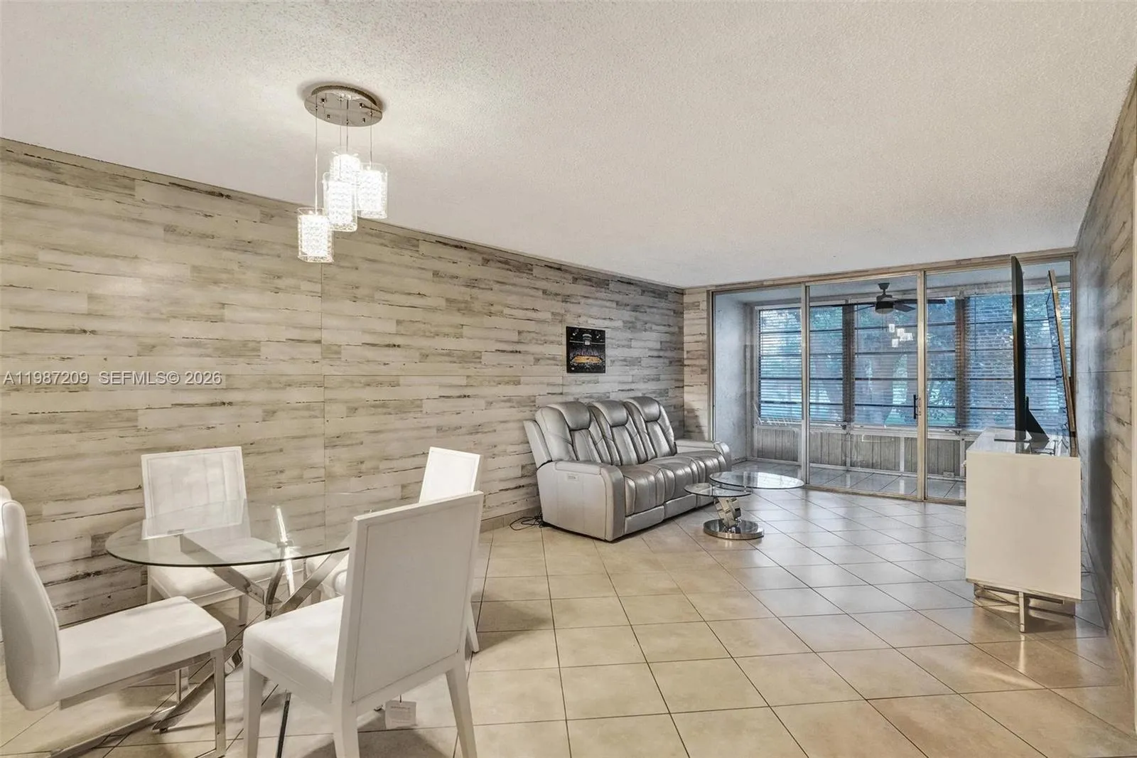8301 Sands Point Blvd S205, Tamarac, Florida 33321, Tamarac, Florida 33321, 1 Bedroom Bedrooms, ,1 BathroomBathrooms,Residential Lease,For Rent,8301 Sands Point Blvd S205, Tamarac, Florida 33321,A11987209