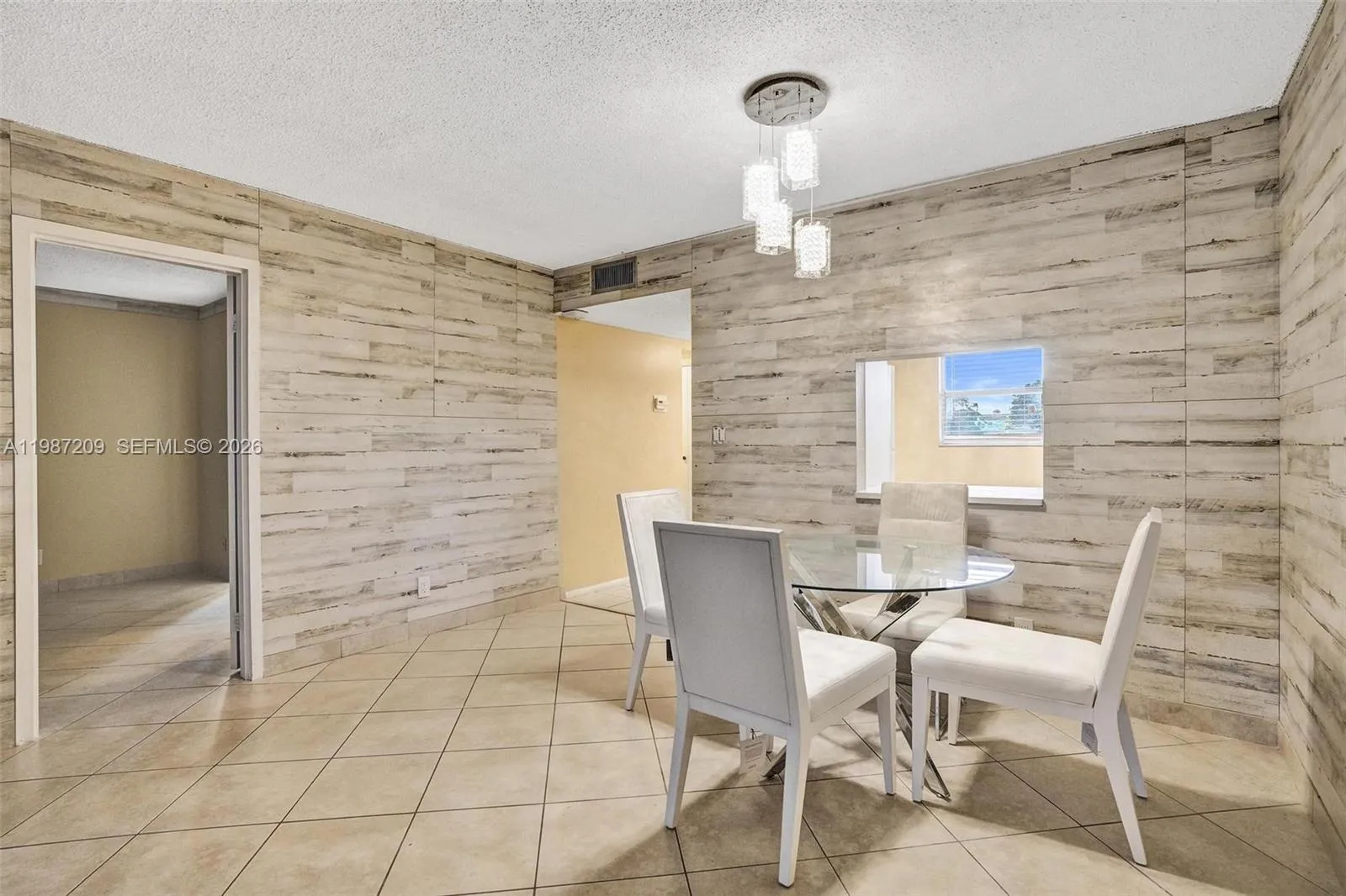 8301 Sands Point Blvd S205, Tamarac, Florida 33321, Tamarac, Florida 33321, 1 Bedroom Bedrooms, ,1 BathroomBathrooms,Residential Lease,For Rent,8301 Sands Point Blvd S205, Tamarac, Florida 33321,A11987209