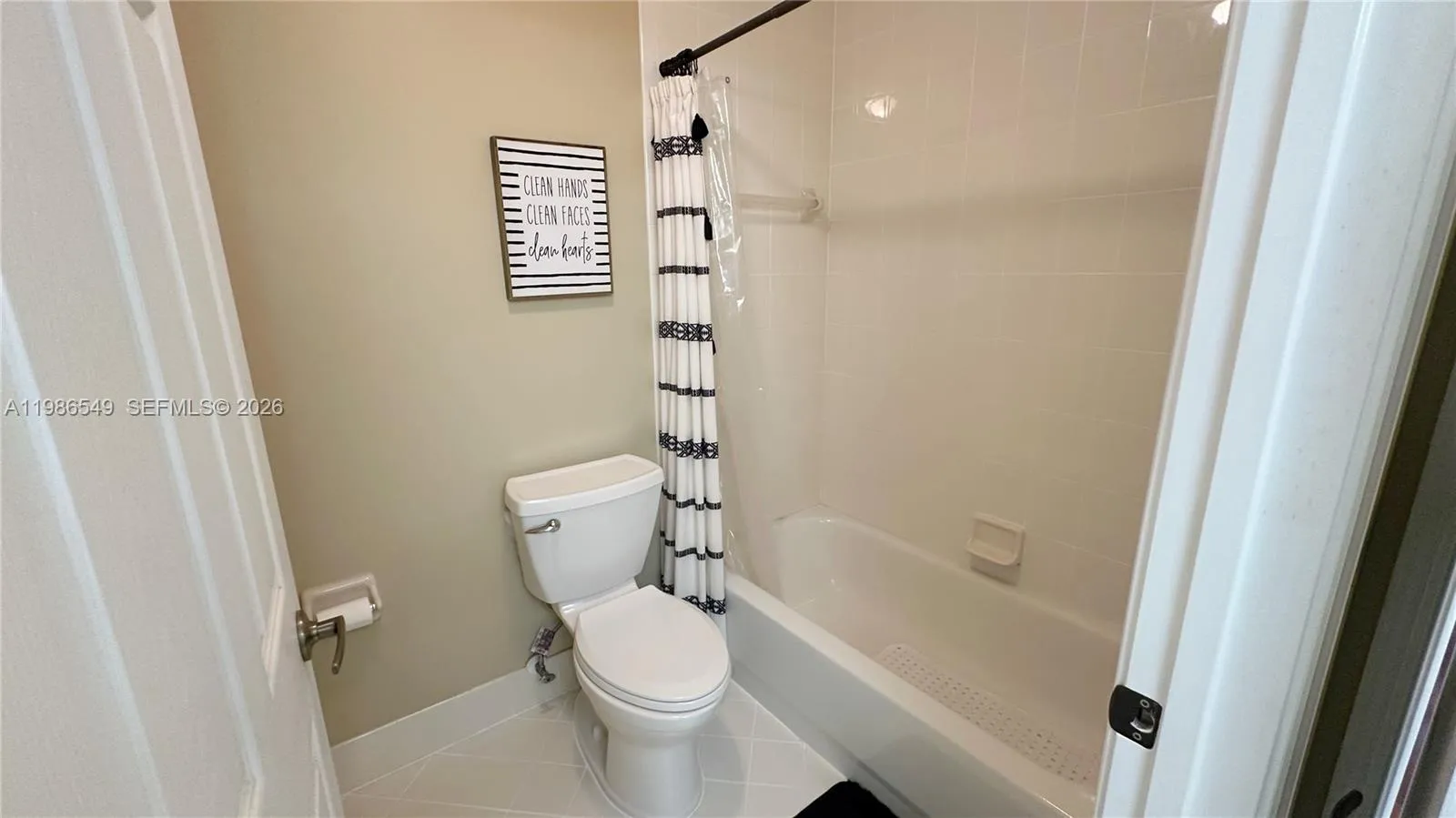 15973 Nw 16th Ct, Pembroke Pines, Florida 33028, Pembroke Pines, Florida 33028, 4 Bedrooms Bedrooms, ,2 BathroomsBathrooms,Residential,For Sale,15973 Nw 16th Ct, Pembroke Pines, Florida 33028,A11986549
