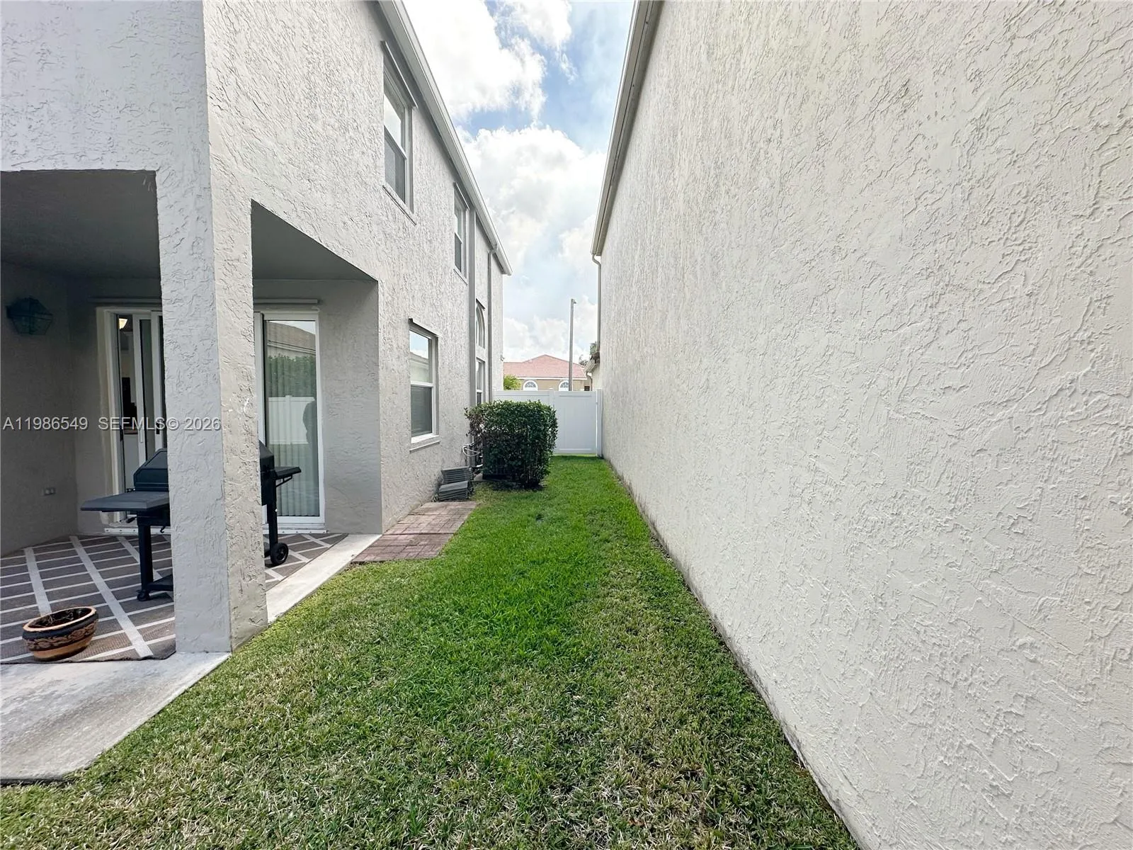 15973 Nw 16th Ct, Pembroke Pines, Florida 33028, Pembroke Pines, Florida 33028, 4 Bedrooms Bedrooms, ,2 BathroomsBathrooms,Residential,For Sale,15973 Nw 16th Ct, Pembroke Pines, Florida 33028,A11986549
